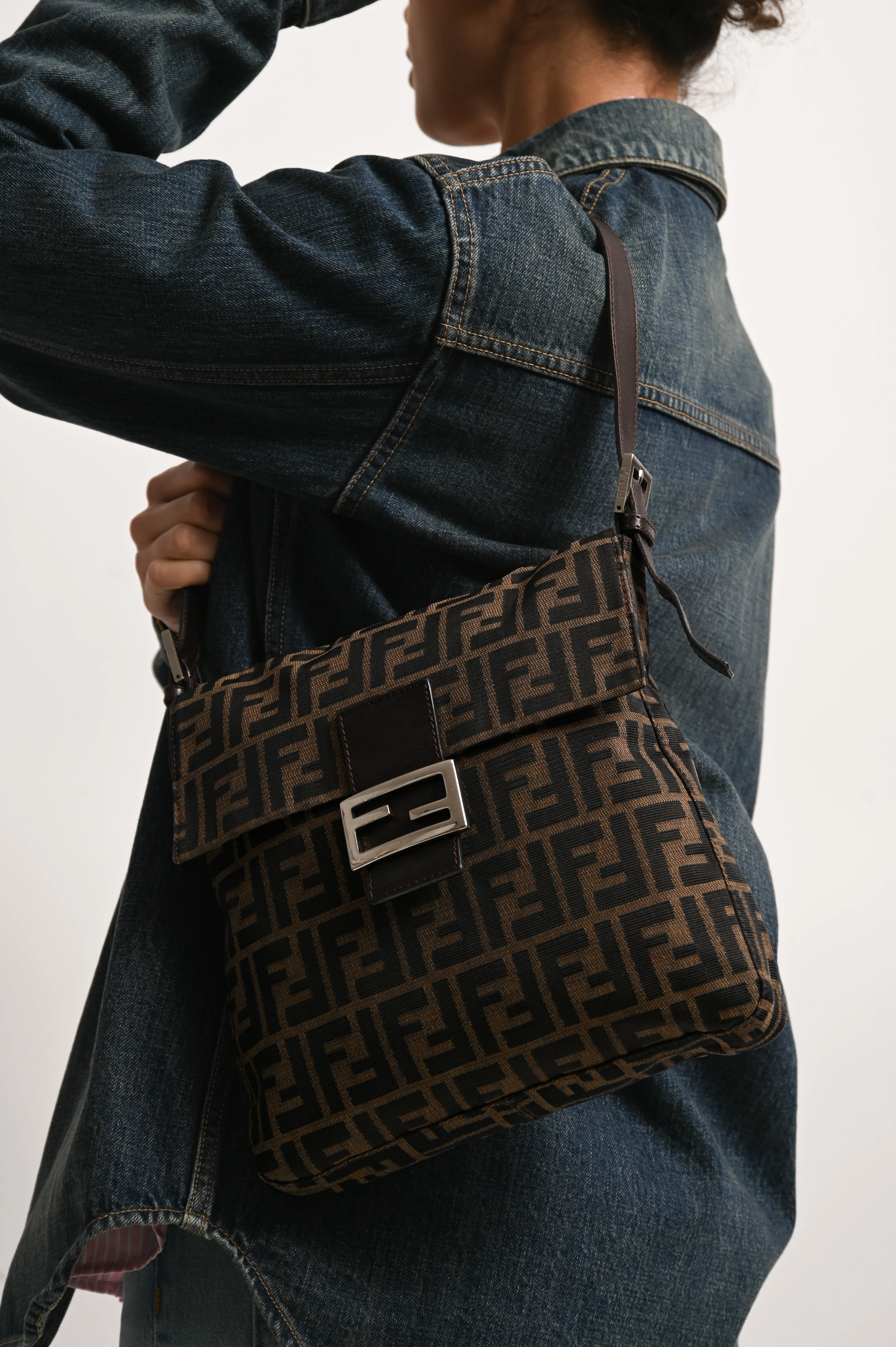 Fendi Brown FF Zucca Canvas Square Baguette Shoulder Bag - Image 7