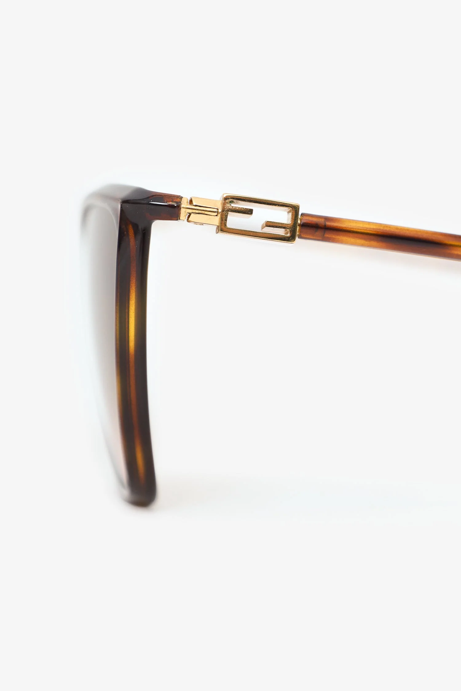 Fendi Brown Tortoiseshell Cat-Eye Sunglasses - Image 4