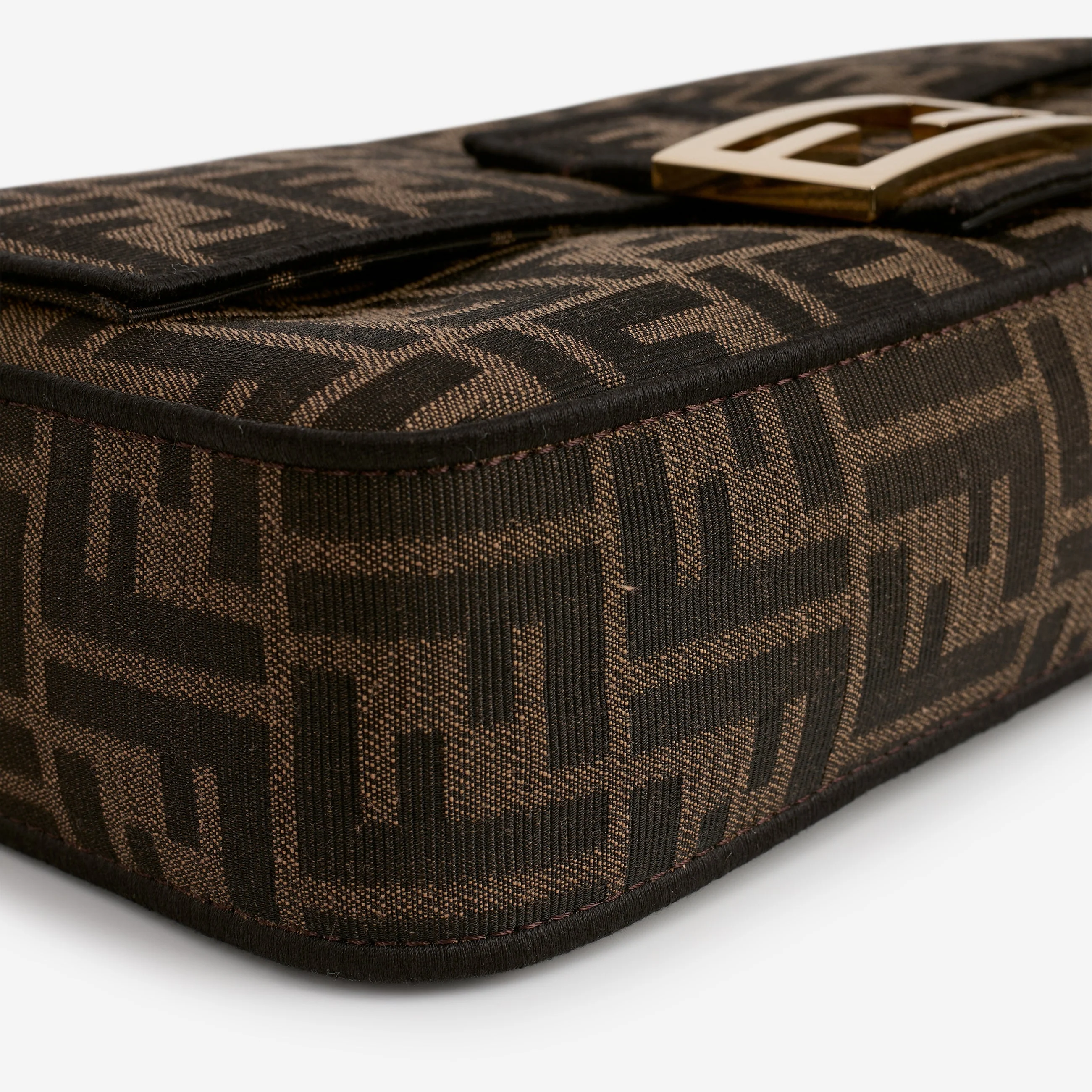 Fendi Medium Baguette - FF Jacquard Monogram | Gold Hardware - Image 5