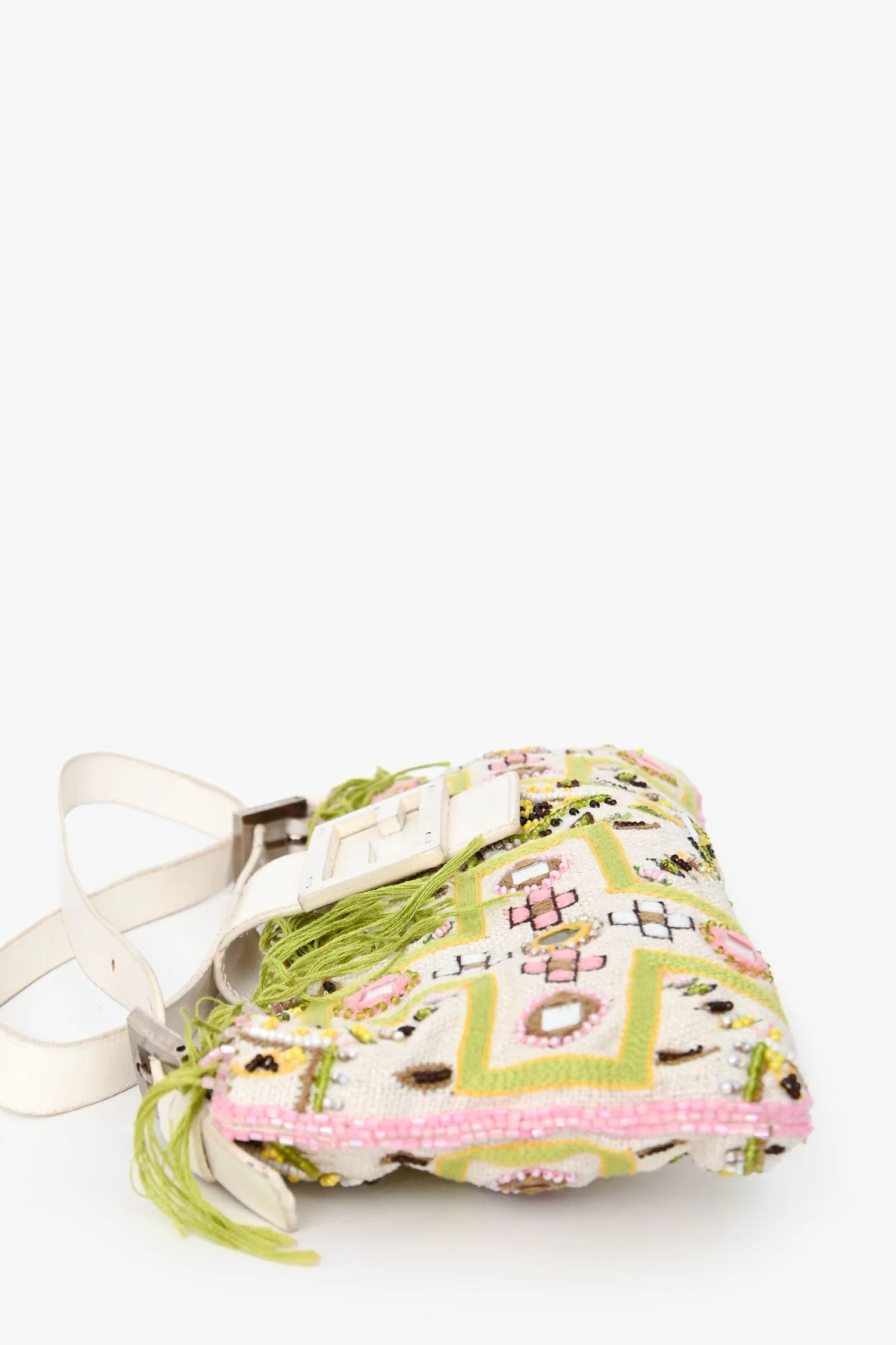 Fendi Limited Edition White/Green Fringe Beaded Embroidery Baguette Pochette - Image 3