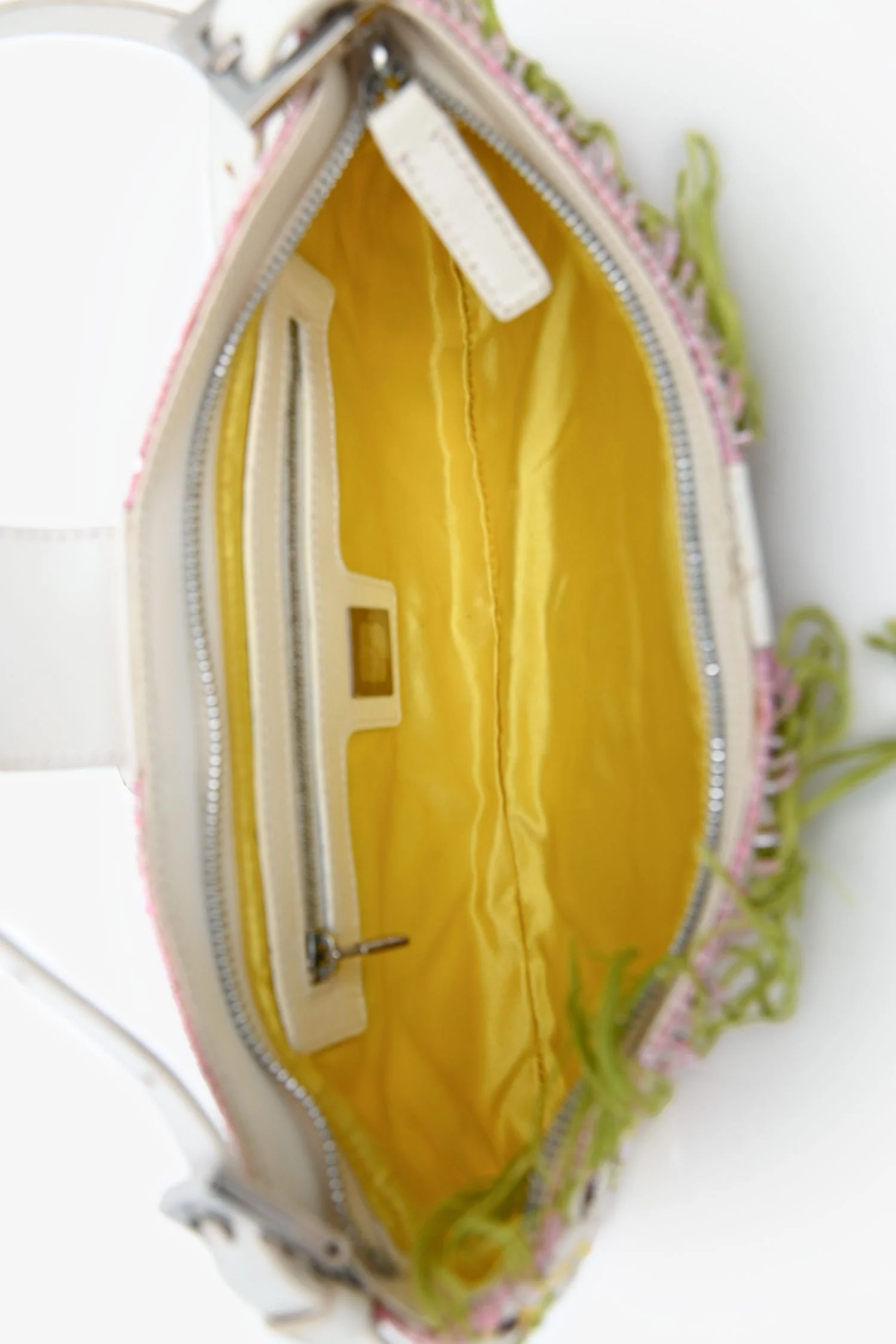 Fendi Limited Edition White/Green Fringe Beaded Embroidery Baguette Pochette - Image 6