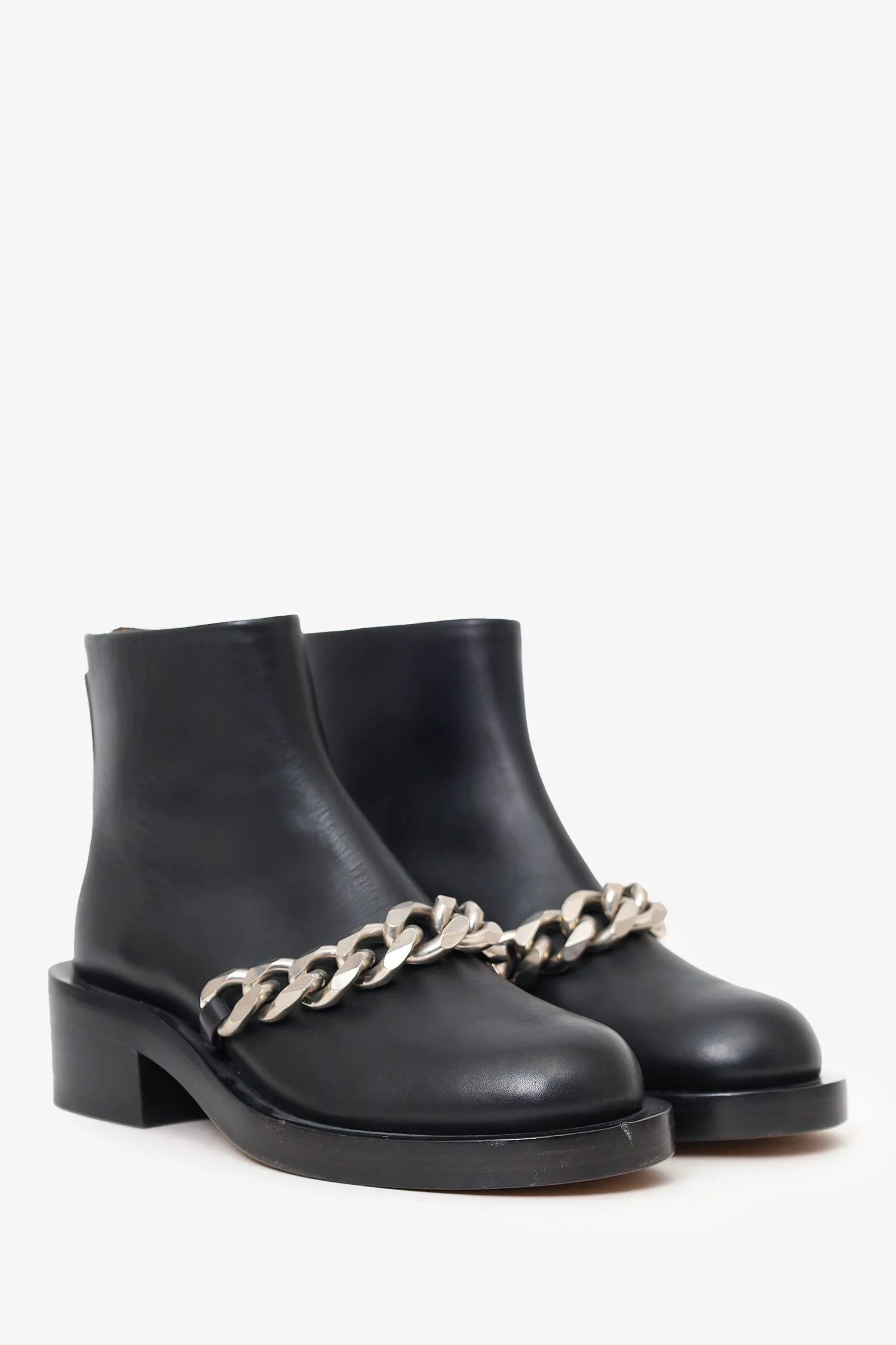 Givenchy Black Leather Laura Chain-trimmed Ankle Boots Size 36 - Image 2