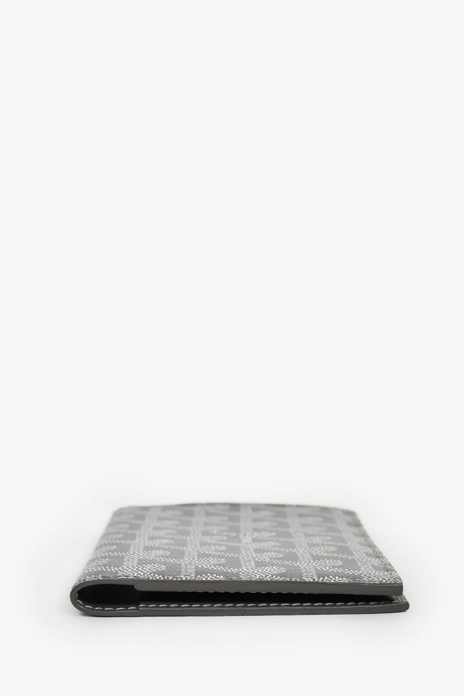 Goyard Grey Goyardine Leather Grenelle Passport Holder - Image 3