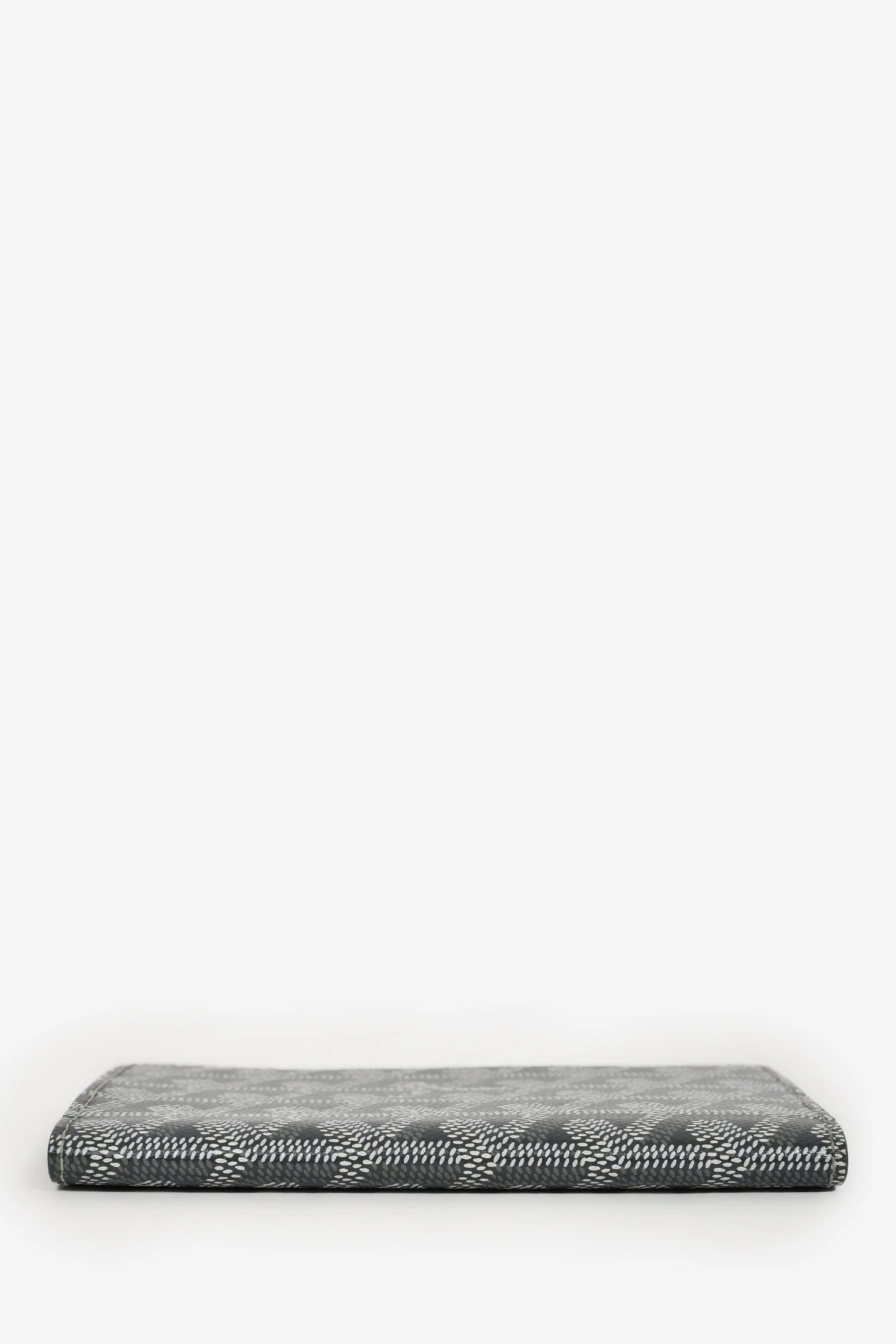 Goyard Grey Goyardine Leather Grenelle Passport Holder - Image 5