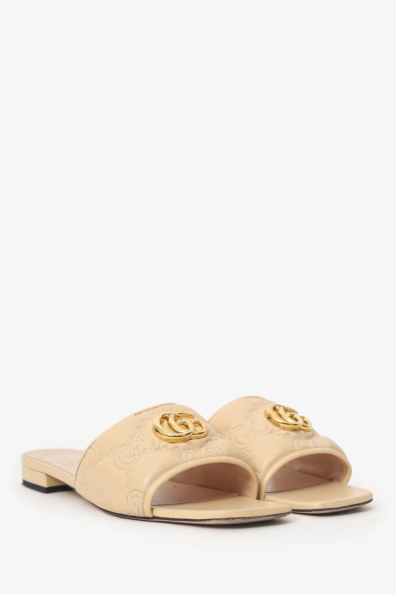 Gucci Beige GG Matelassé Leather Sandals Size 40.5 - Image 2