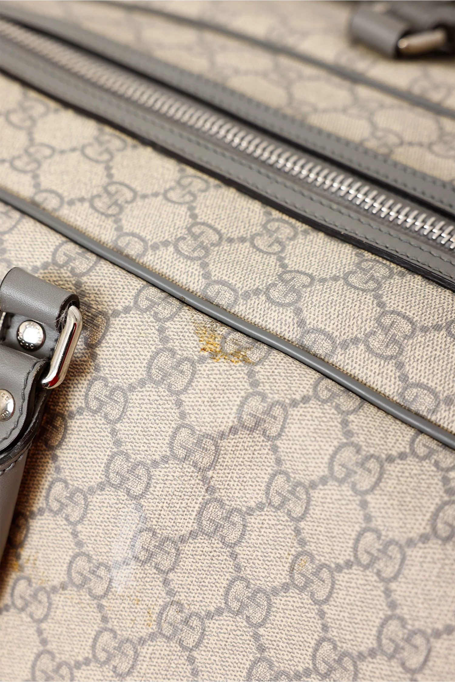 Gucci Beige GG Plus Monogram Large Carry On Duffle Trolley - Image 7