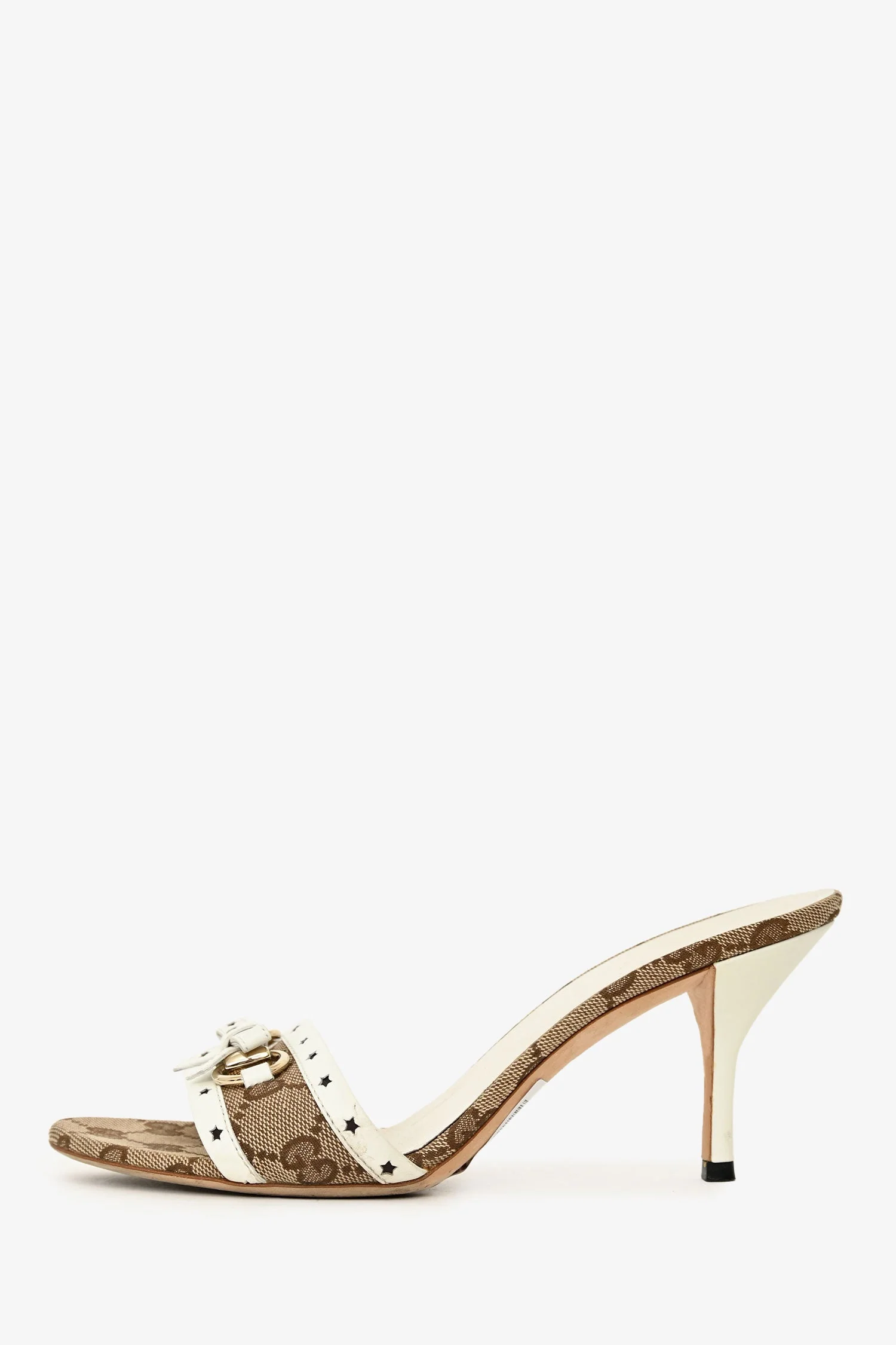 Gucci Beige GG Supreme Canvas White Leather Bow Heels Size 36.5 - Image 4