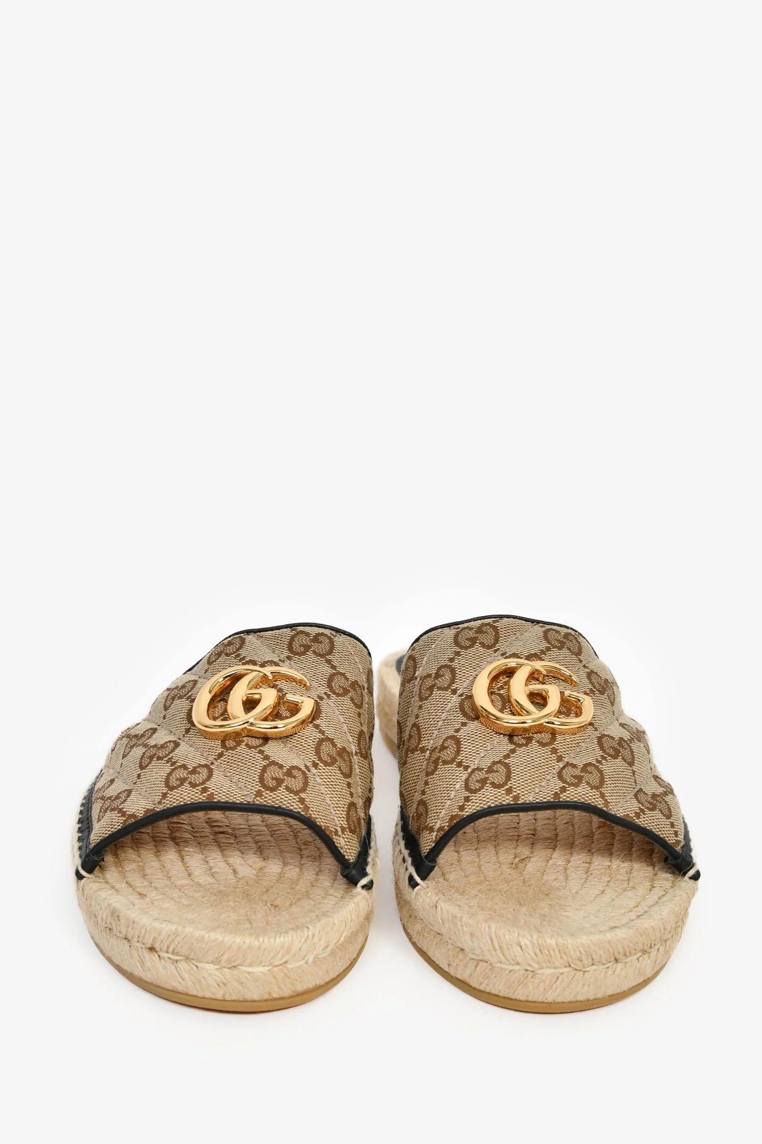 Gucci Beige Padded Monogram GG Raffia Sandals Size 41 - Image 3