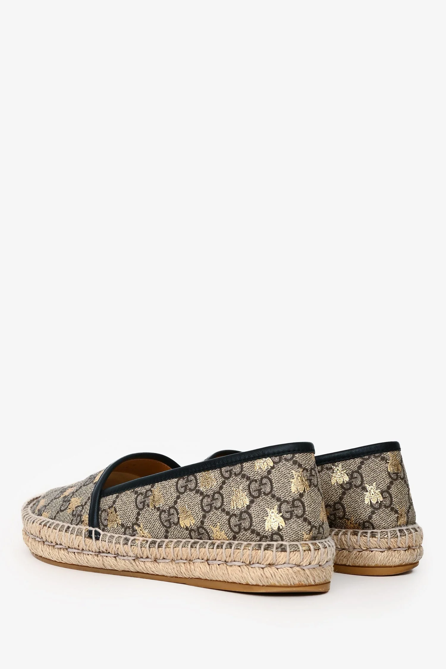 Gucci Beige Supreme Bee Print Coated Canvas Espadrilles Size 37.5 - Image 5