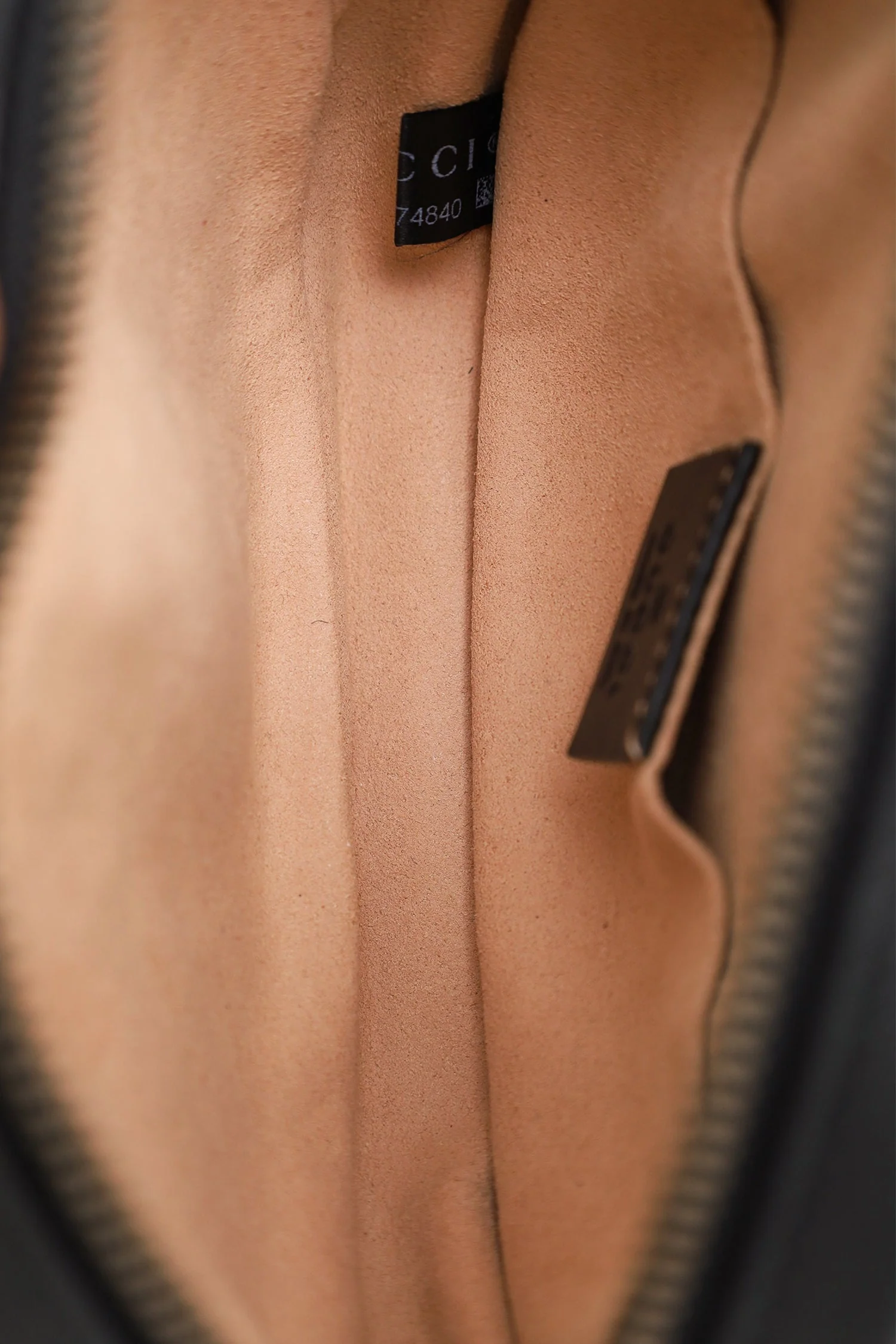 Gucci Black Chevron Leather Marmont Belt Bag - Image 7