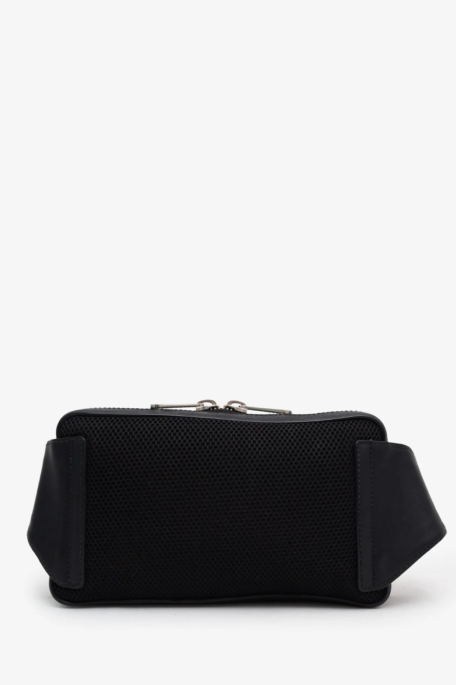 Gucci Black GG Supreme Canvas Belt Bag - Image 2