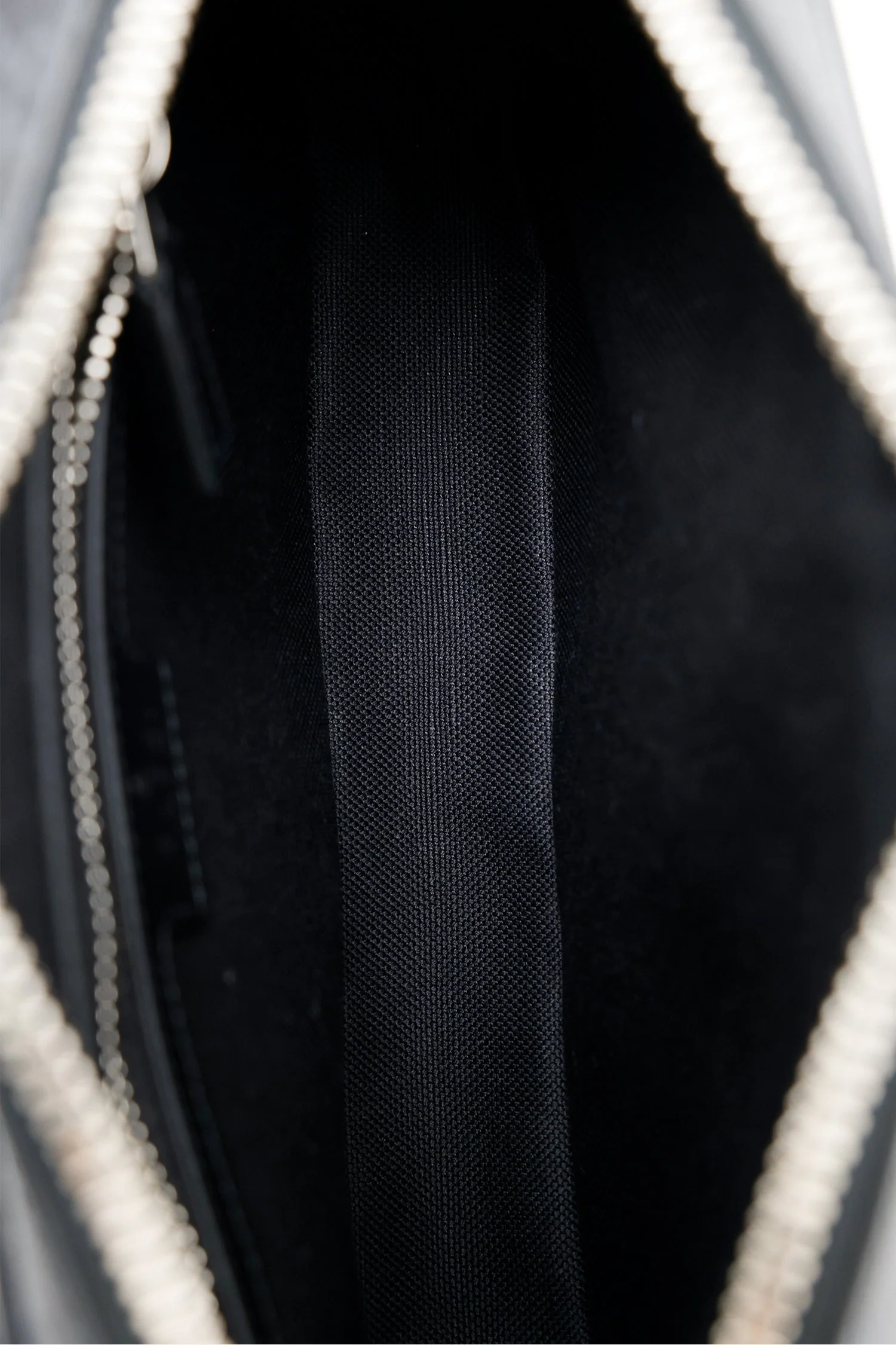 Gucci Black GG Supreme Canvas Belt Bag - Image 7