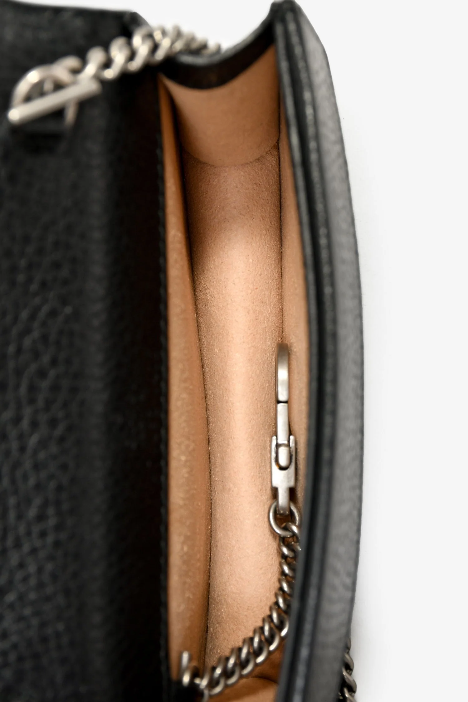 Gucci Black Leather Dionysus Super Mini Crossbody Bag - Image 6