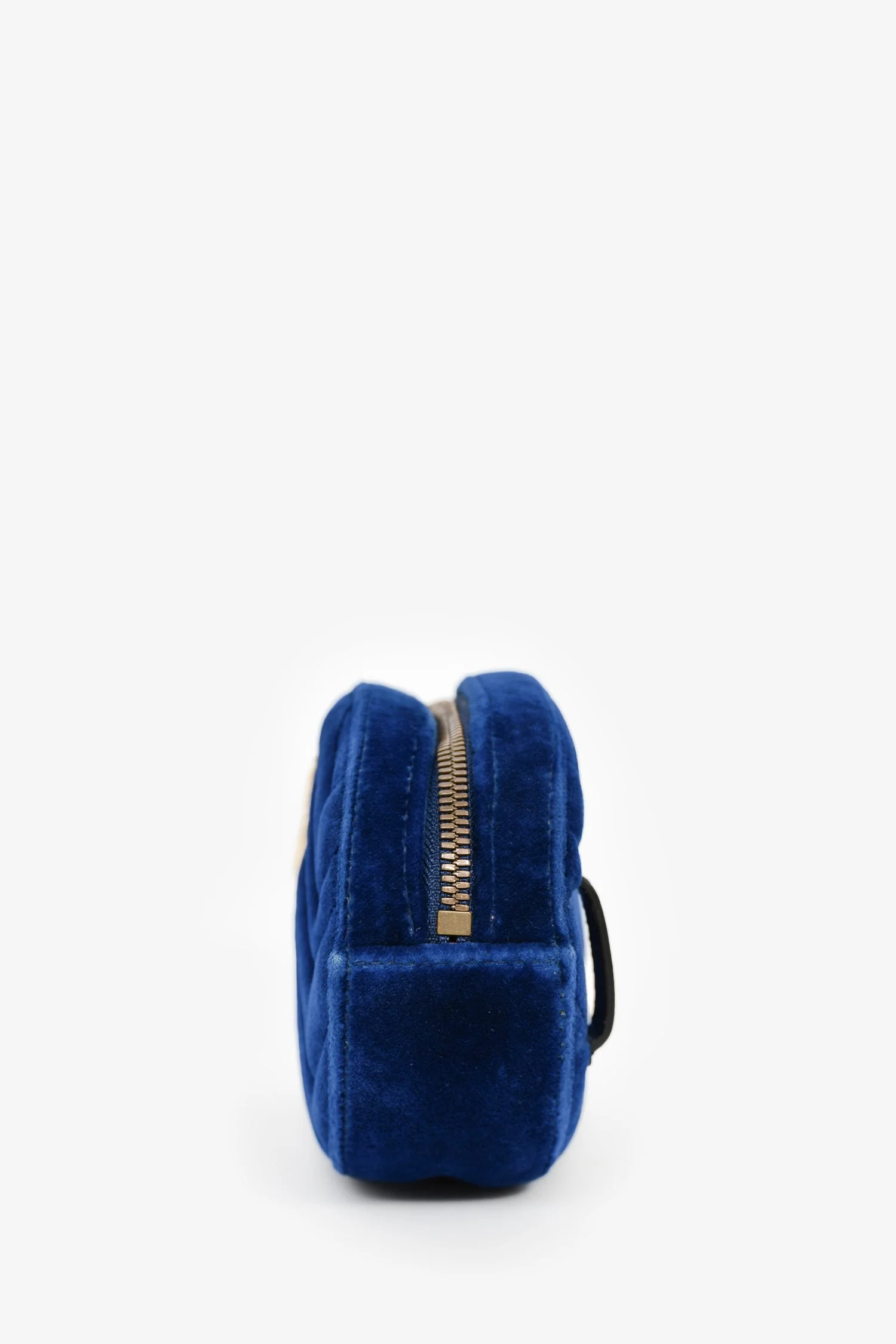 Gucci Blue Velvet Chevron Belt Bag - Image 3