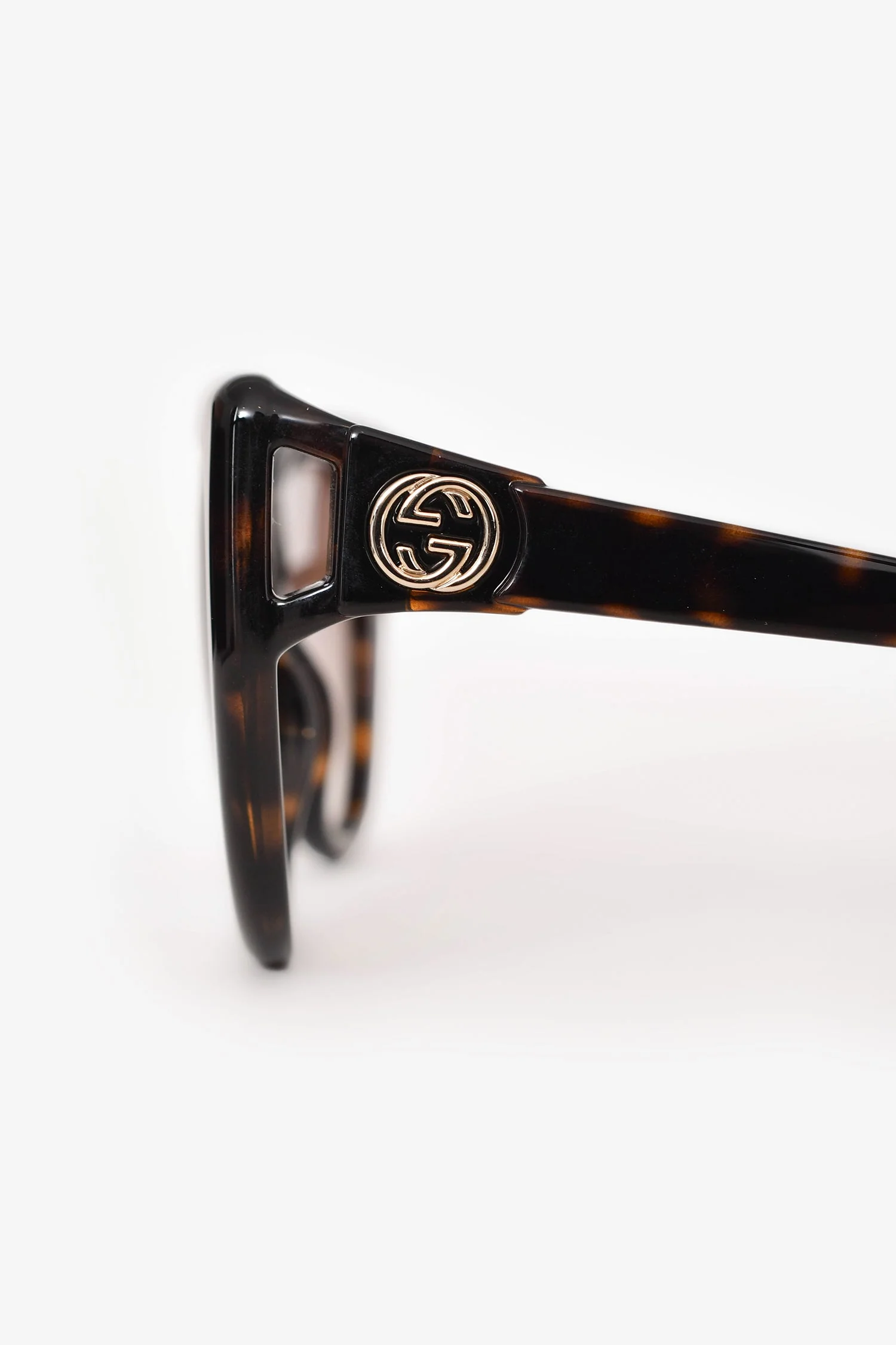 Gucci Dark Brown Tortoise GG Handle Sunglasses - Image 4