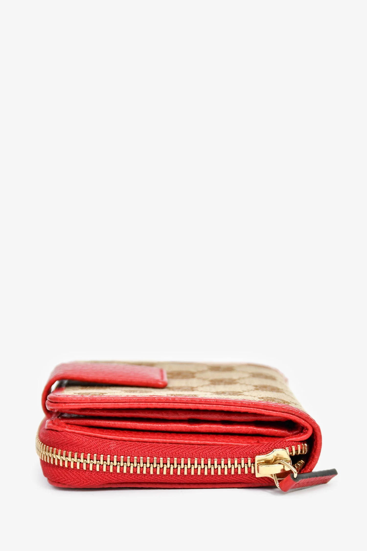 Gucci GG Supreme Canvas/Red Leather Compact Wallet - Image 4