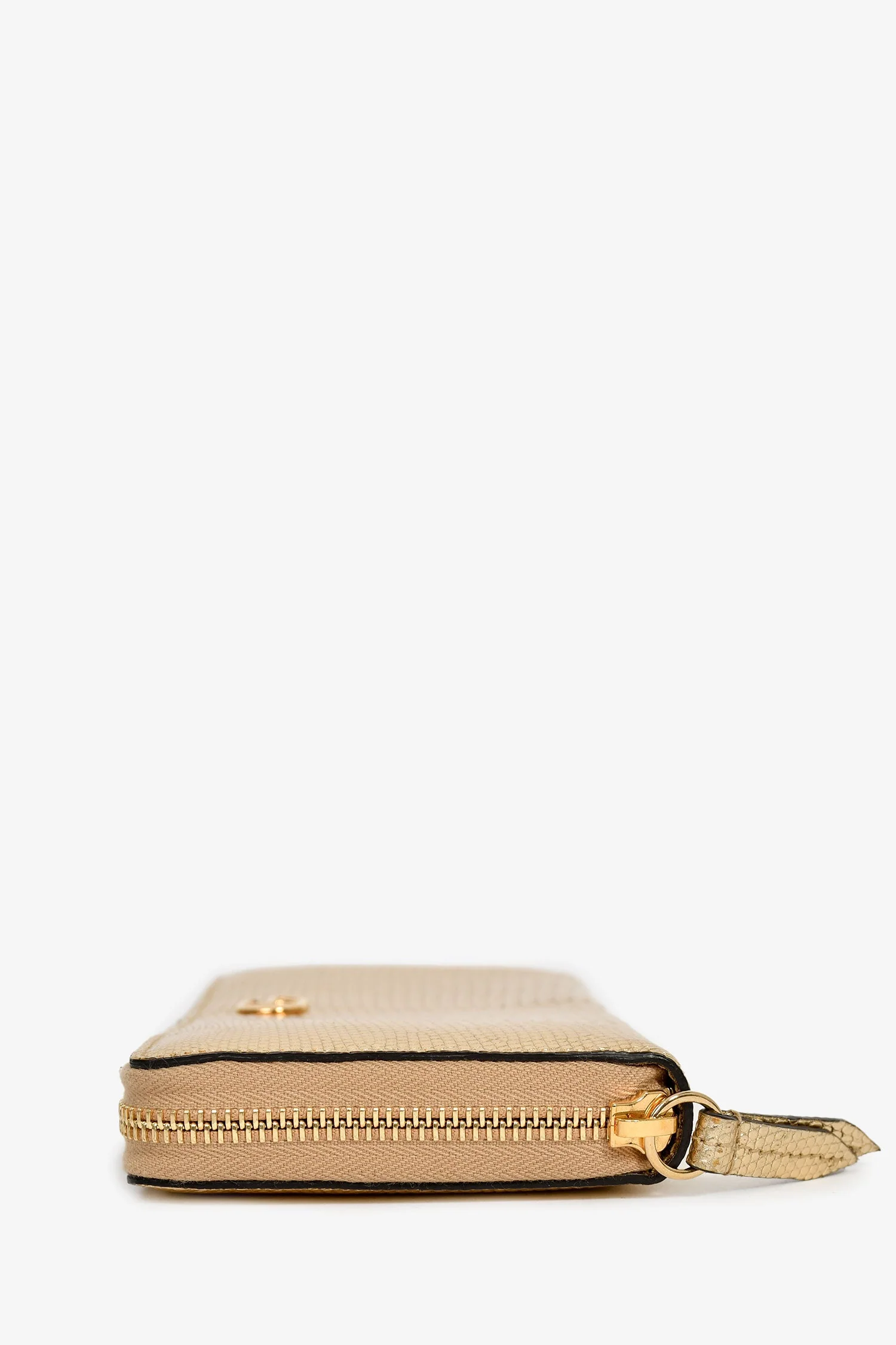 Gucci Gold Leather Embossed Long GG Zip Wallet - Image 4