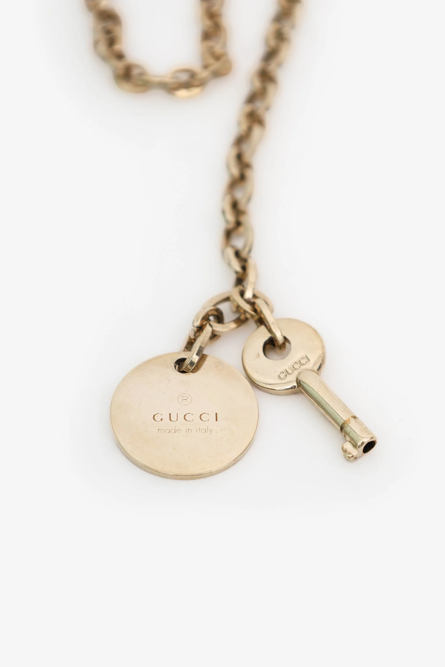 Gucci Gold Trademark Logo Round Bag Charm - Image 2