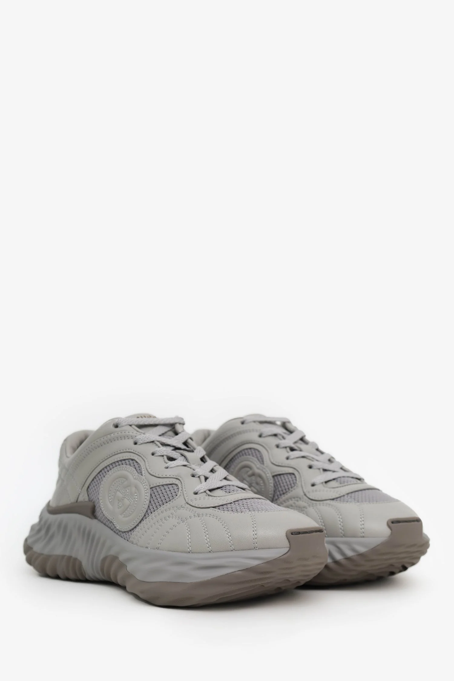 Gucci Grey Leather Interlocking G Sneakers Size 6.5 Mens - Image 2