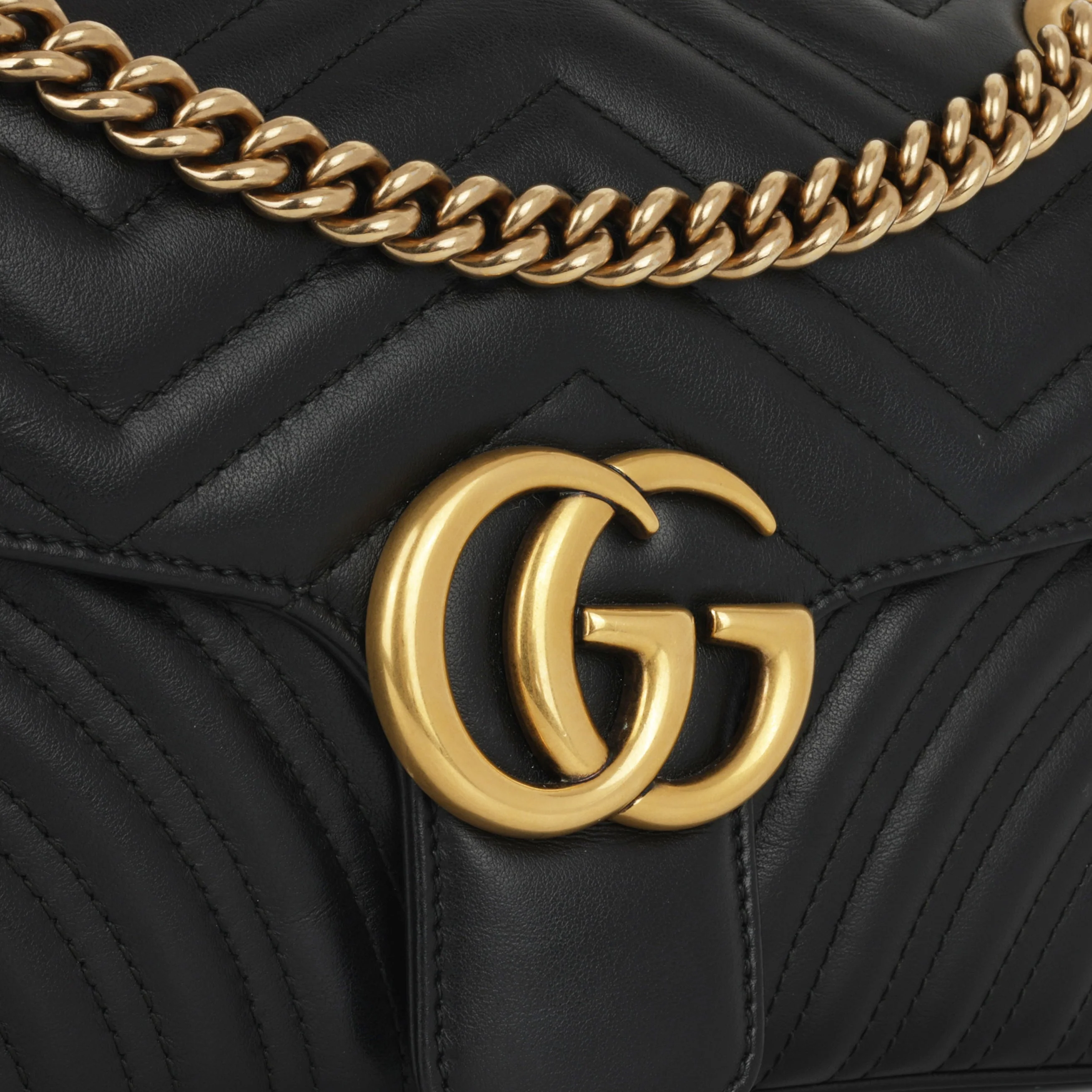 Gucci Medium GG Marmont - Black Calfskin | Gold Hardware - Image 6