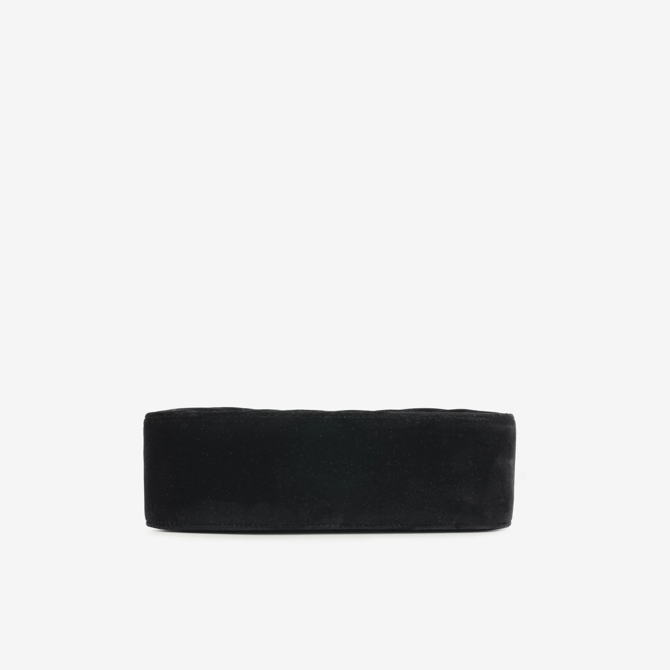 Gucci Small GG Marmont - Black Velvet | Gold Hardware - Image 4
