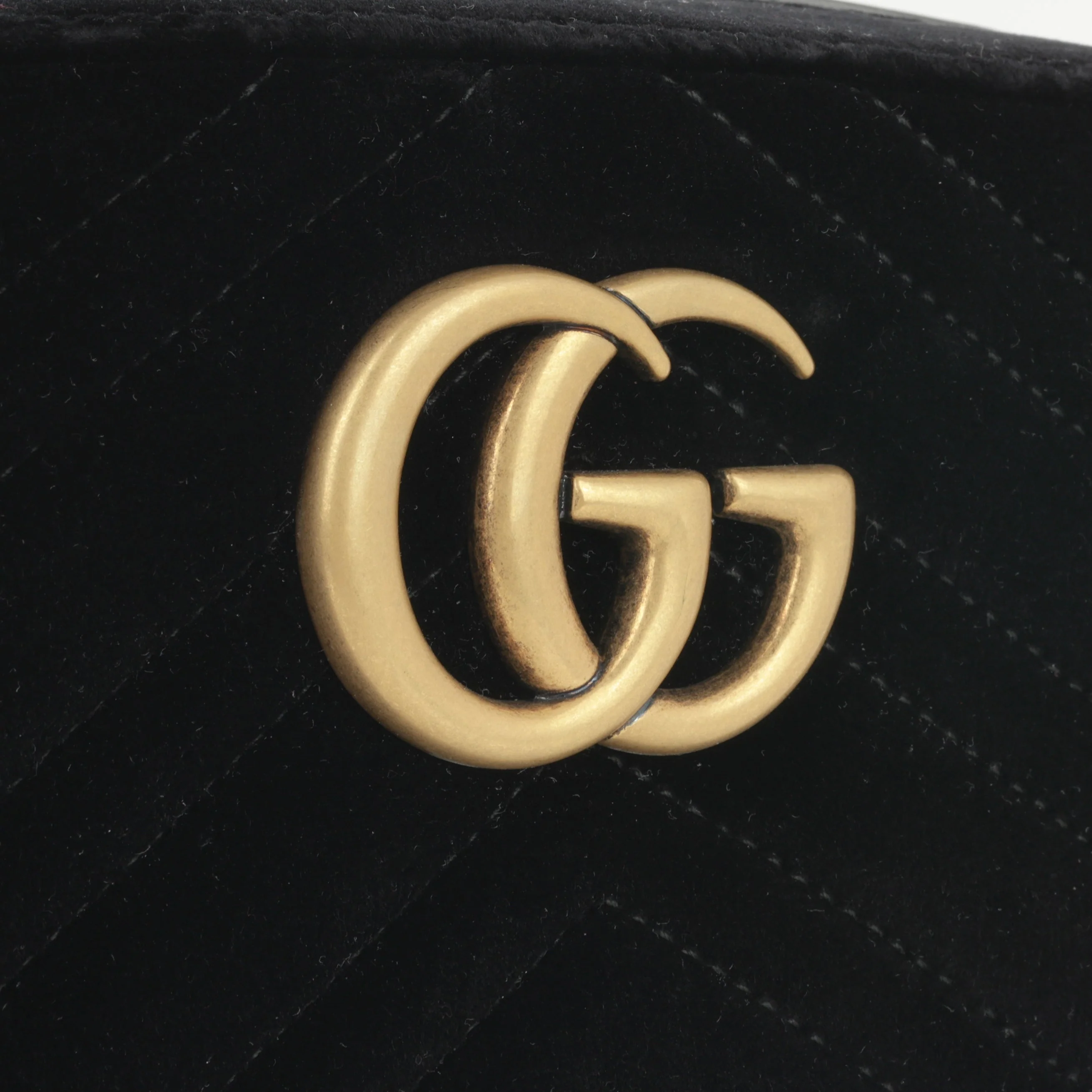 Gucci Small GG Marmont - Black Velvet | Gold Hardware - Image 7