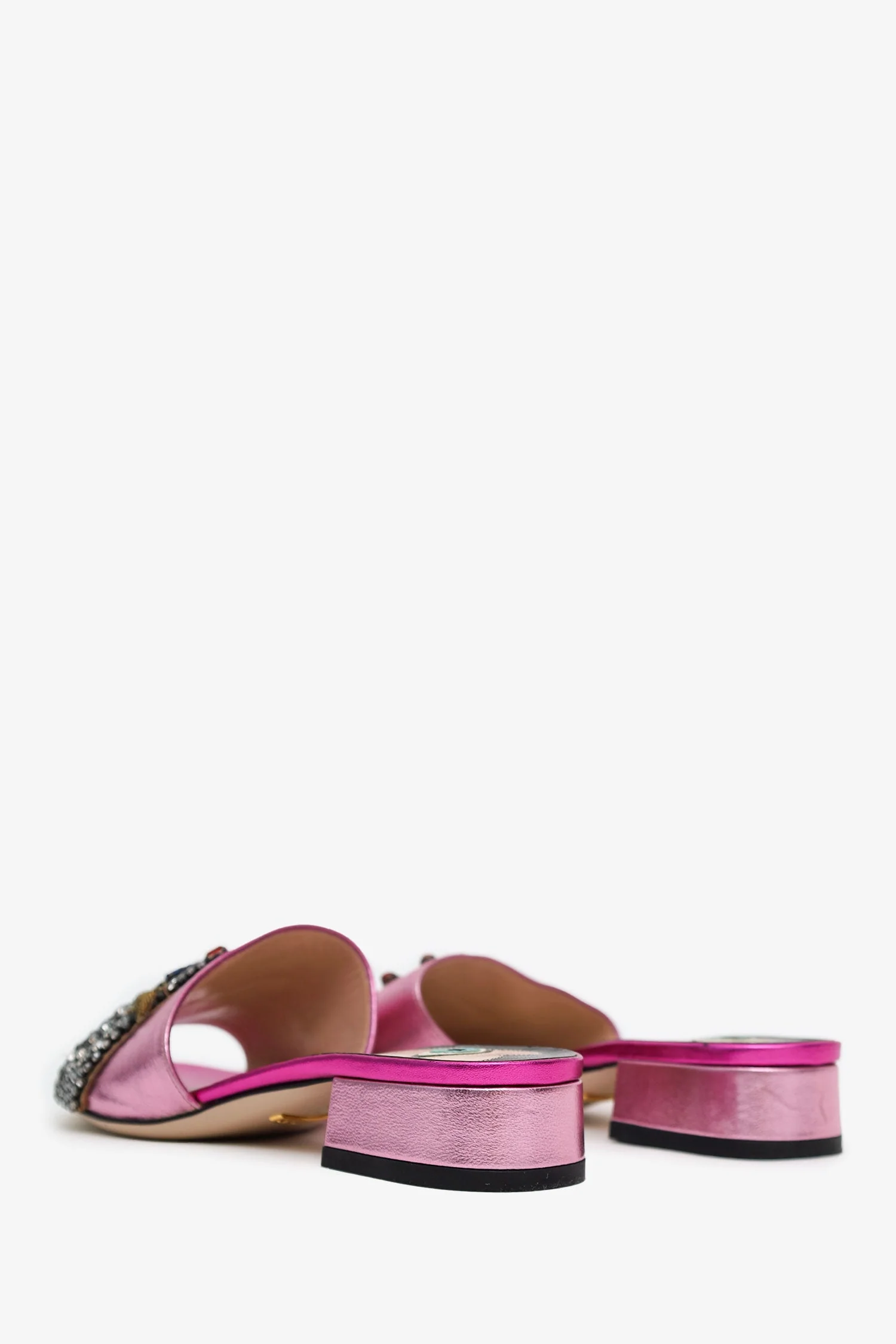 Gucci Pink Satin Crystal Embellished Sandals Size 35.5 - Image 4