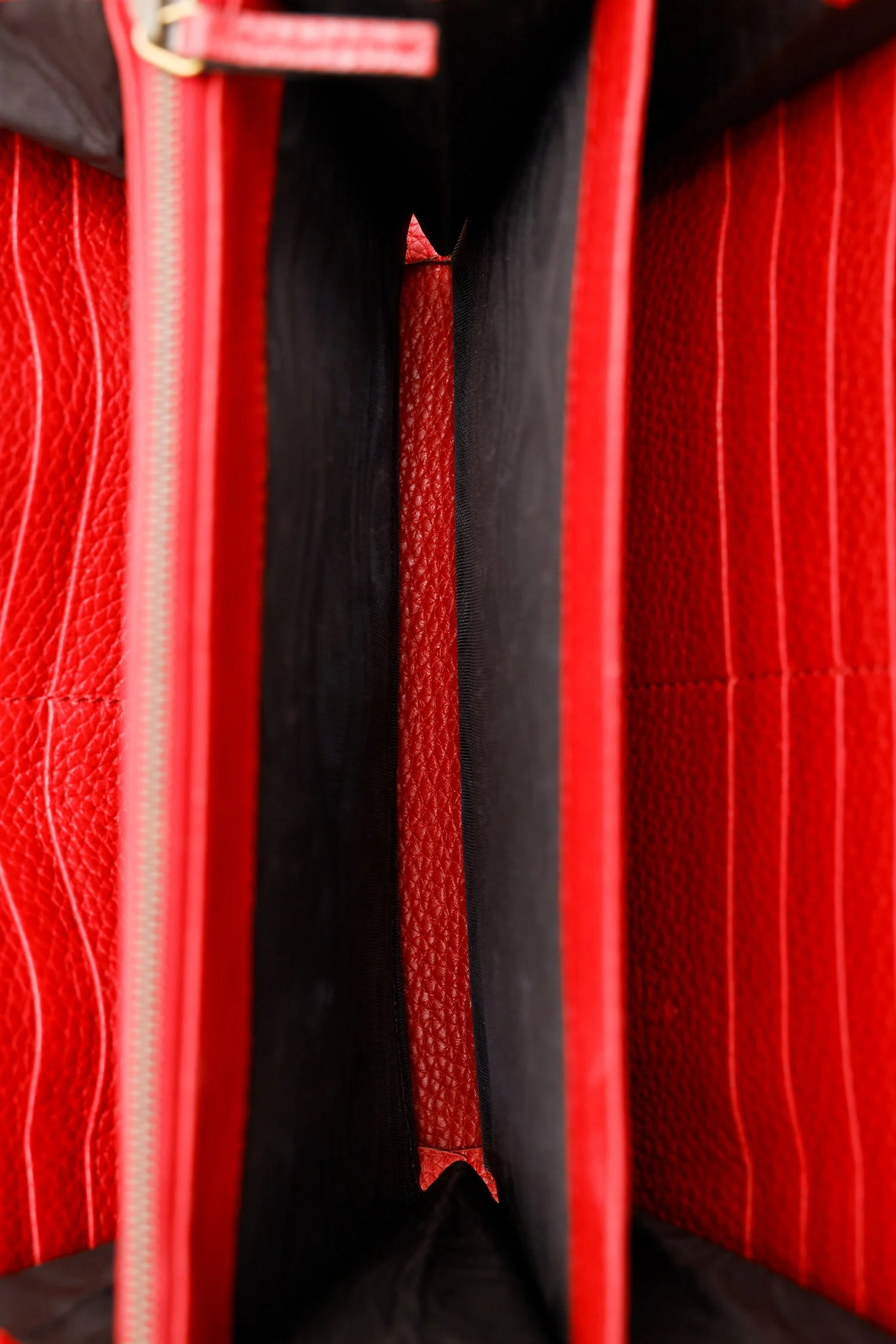 Gucci Red Calfskin GG Marmont Chain Wallet - Image 7