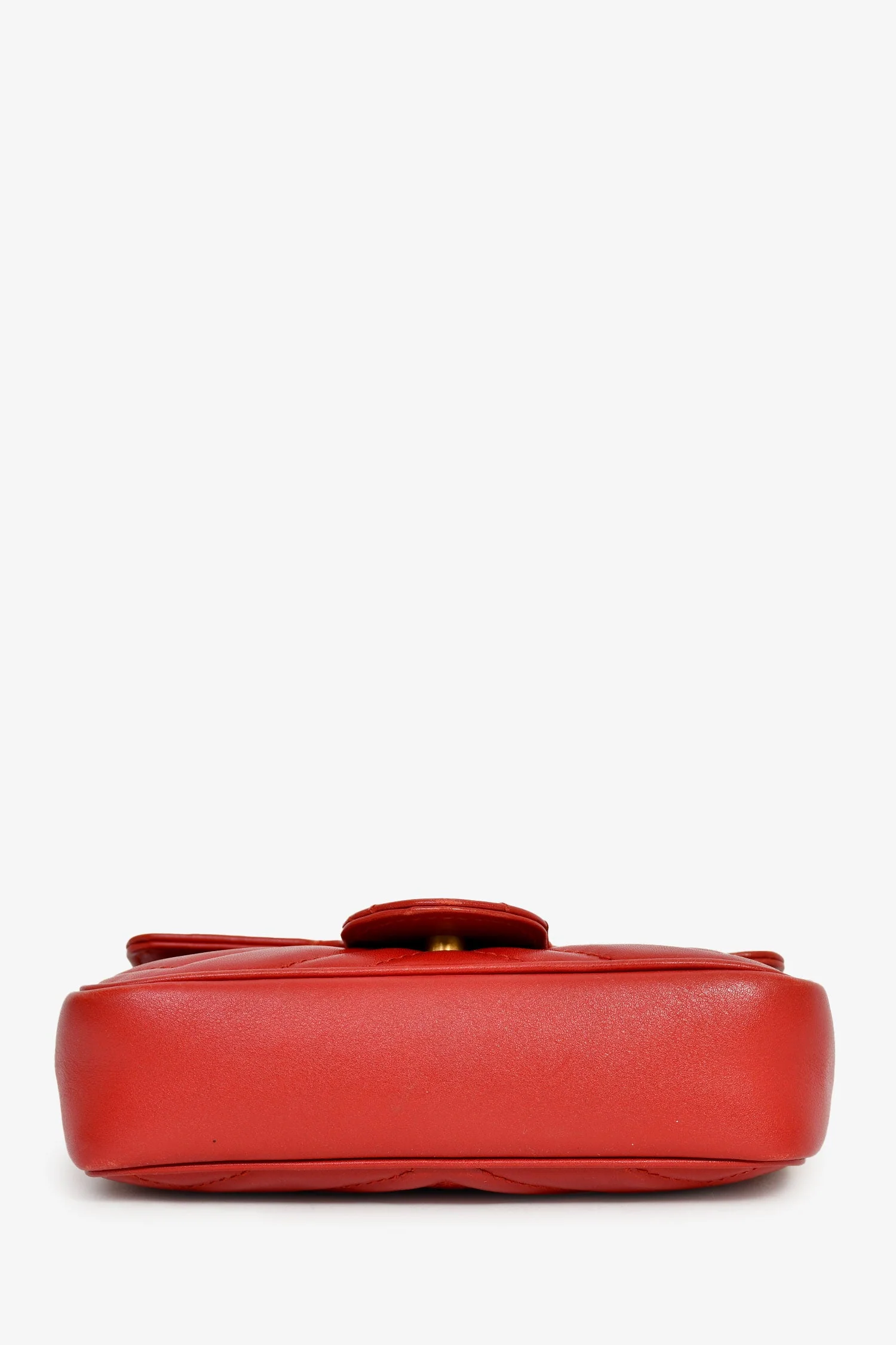 Gucci Red Chevron Quilted Leather Marmont Crossbody - Image 5