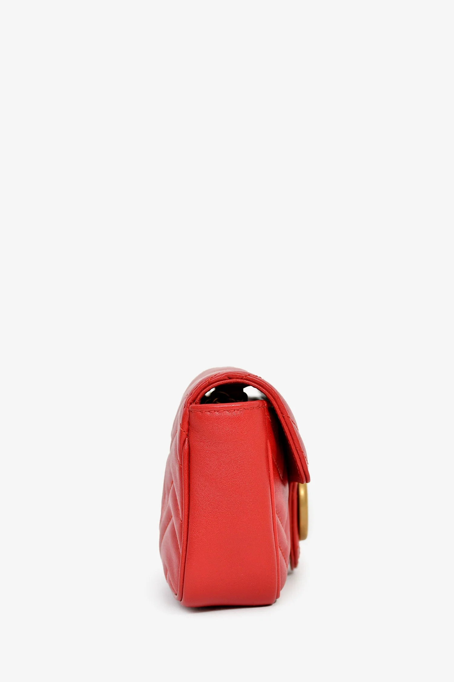Gucci Red Leather GG Marmont Super Mini Crossbody Bag - Image 3
