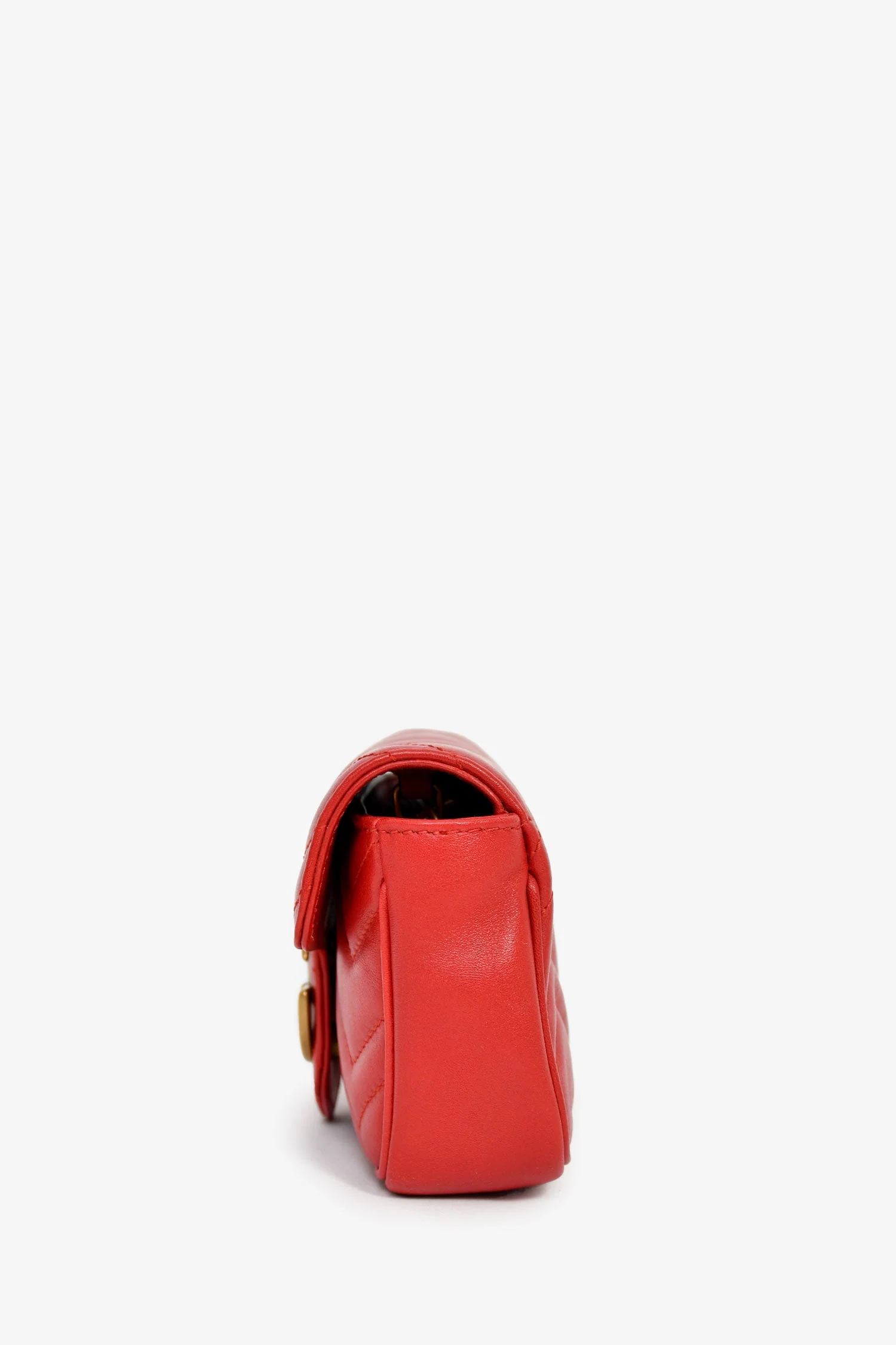 Gucci Red Leather GG Marmont Super Mini Crossbody Bag - Image 4