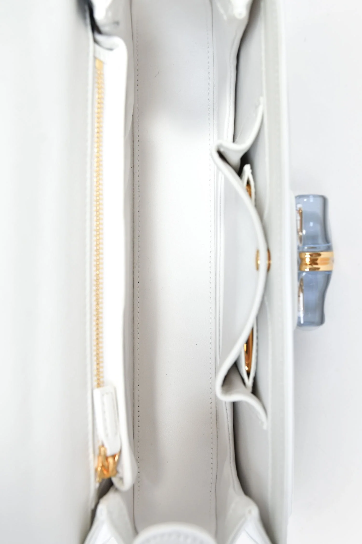 Gucci Runway 2025 White Patent 'Bamboo Diva 1947' Medium Handbag - Image 6