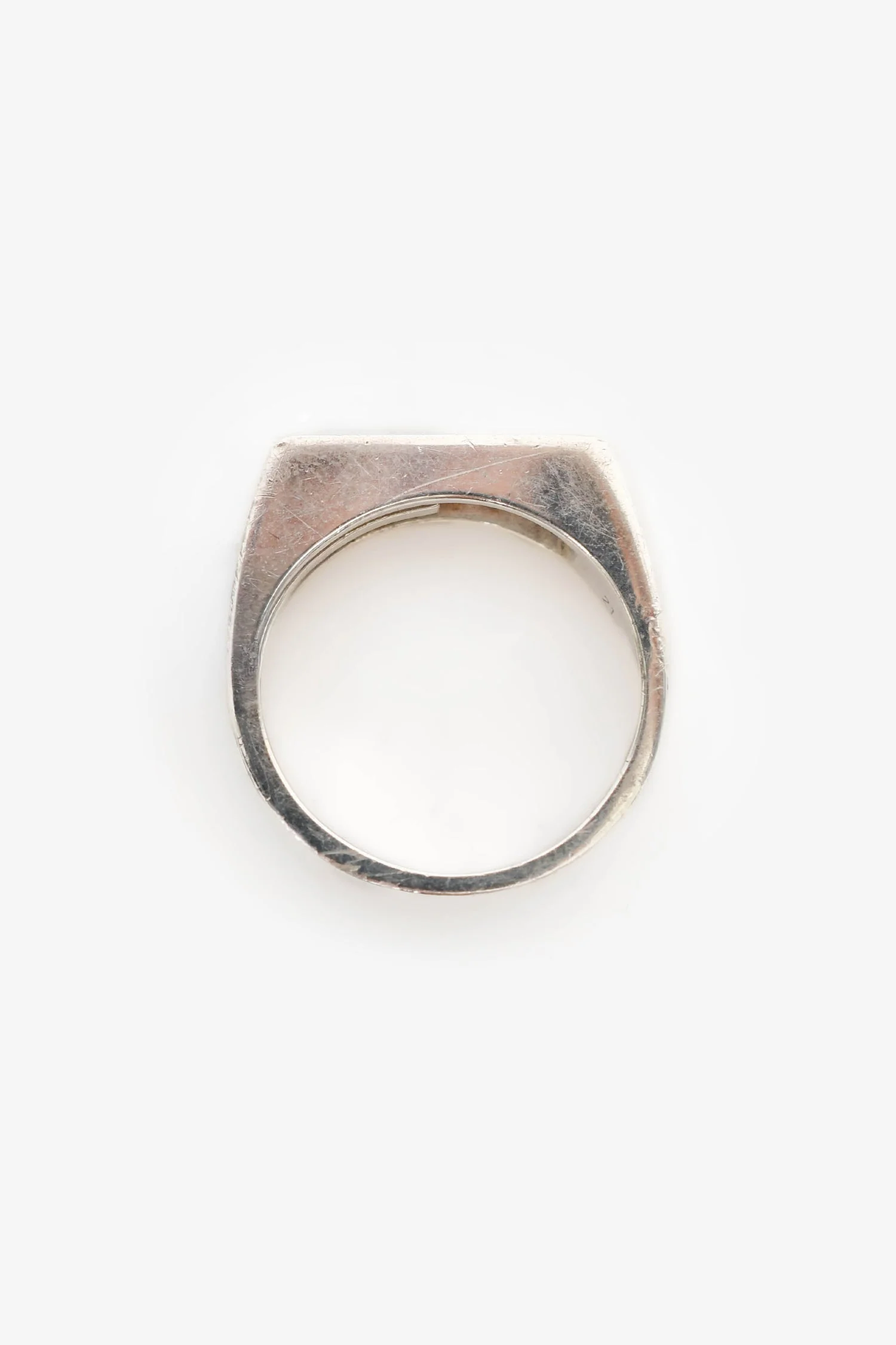 Gucci Sterling Silver 'Cut Out G' Ring Size 9 - Image 3