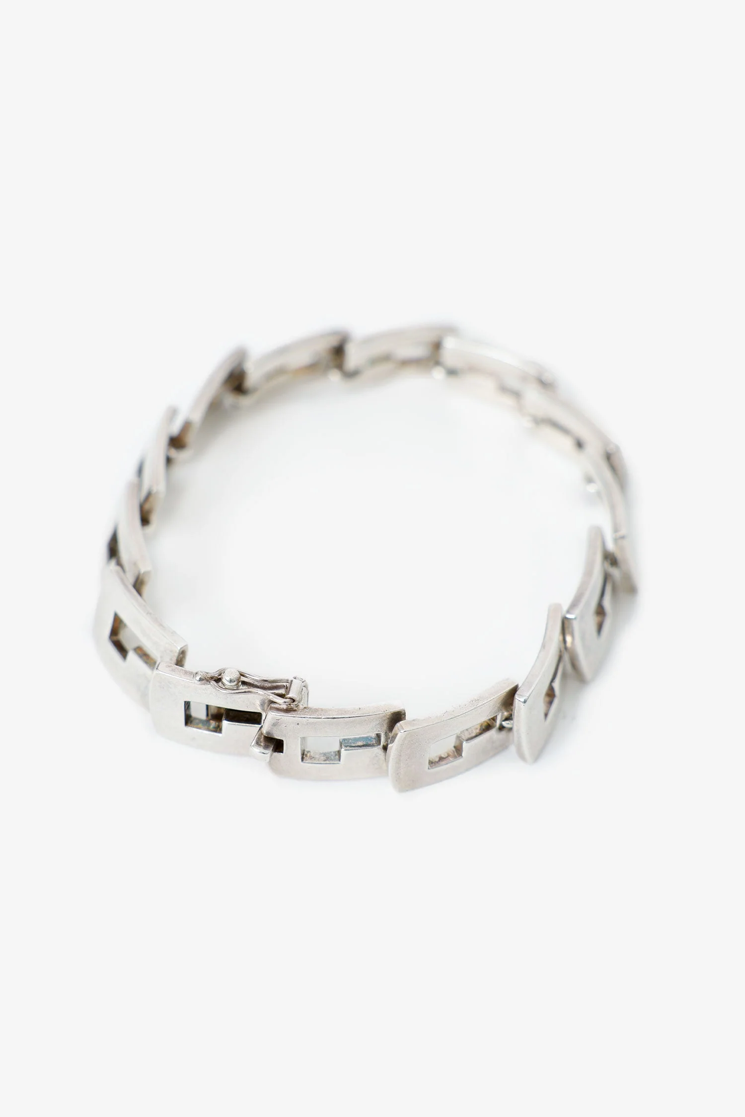 Gucci Sterling Silver G-Logo Link Chain Bracelet - Image 2