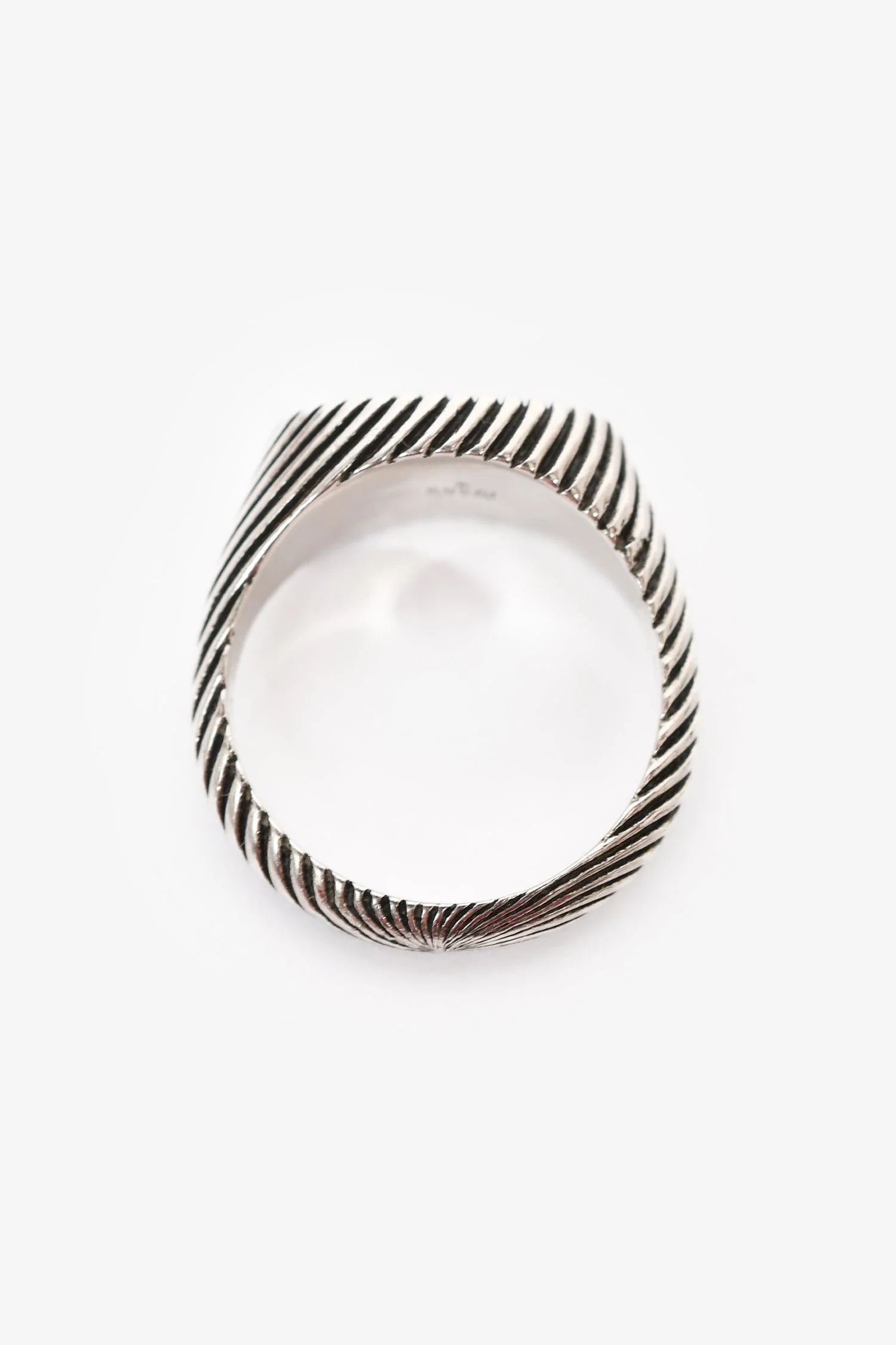 Gucci Sterling Silver GG Marmont Signet Ring Size 9 - Image 4