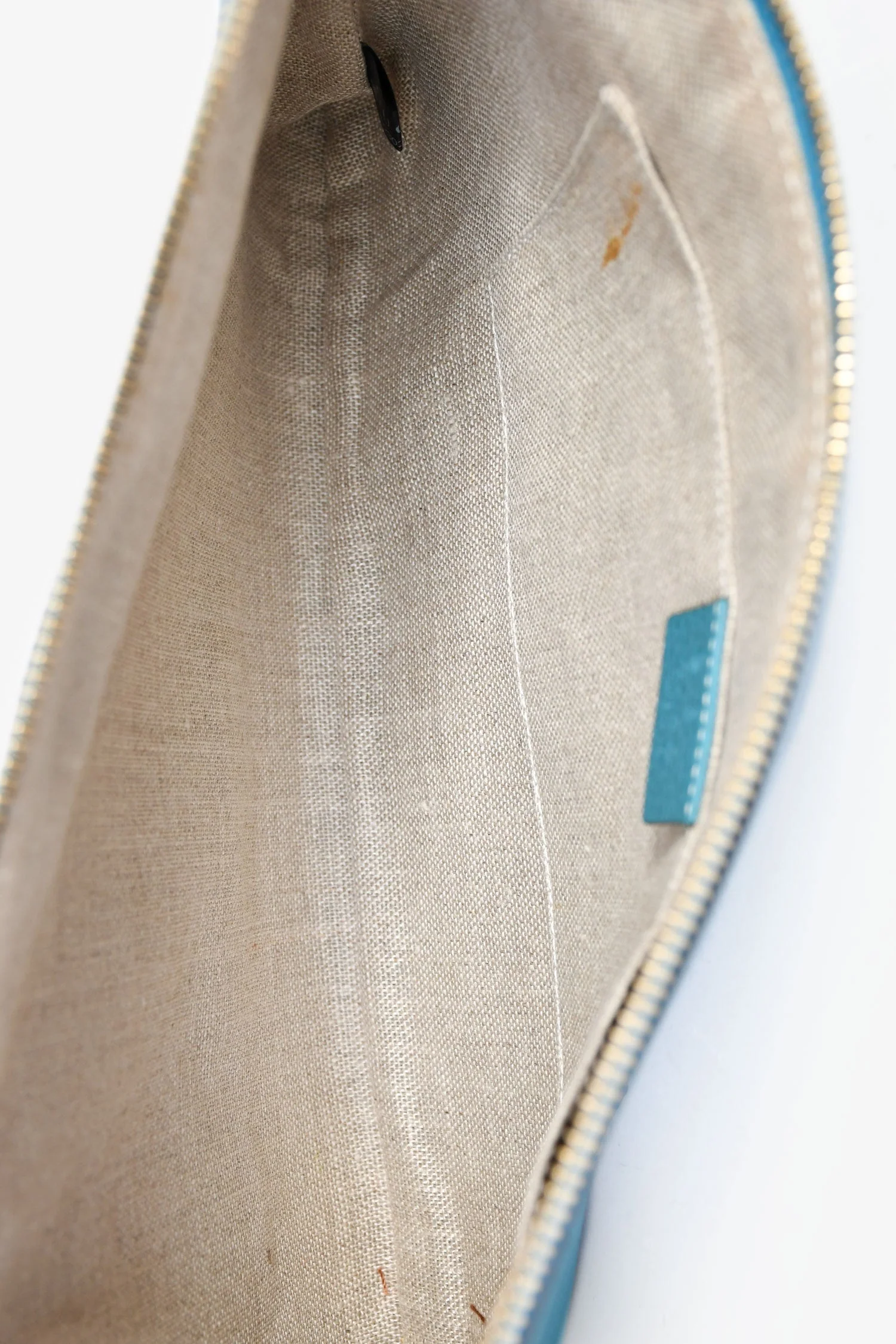 Gucci Turquoise Pebbled Leather Bamboo Tassel Clutch - Image 6