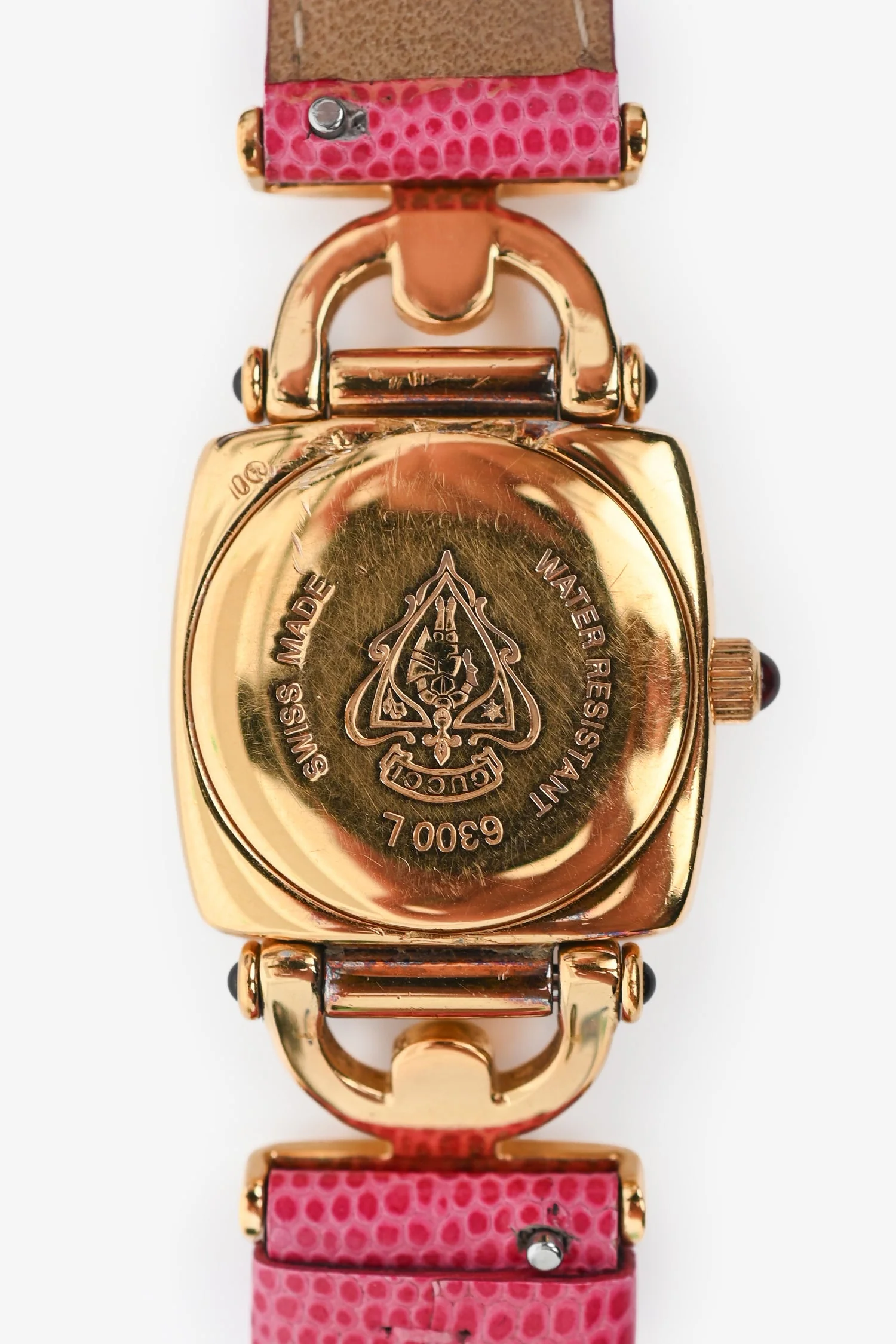 Gucci Vintage Gold Tone Metal/Pink Lizard Embossed Strap Watch - Image 4