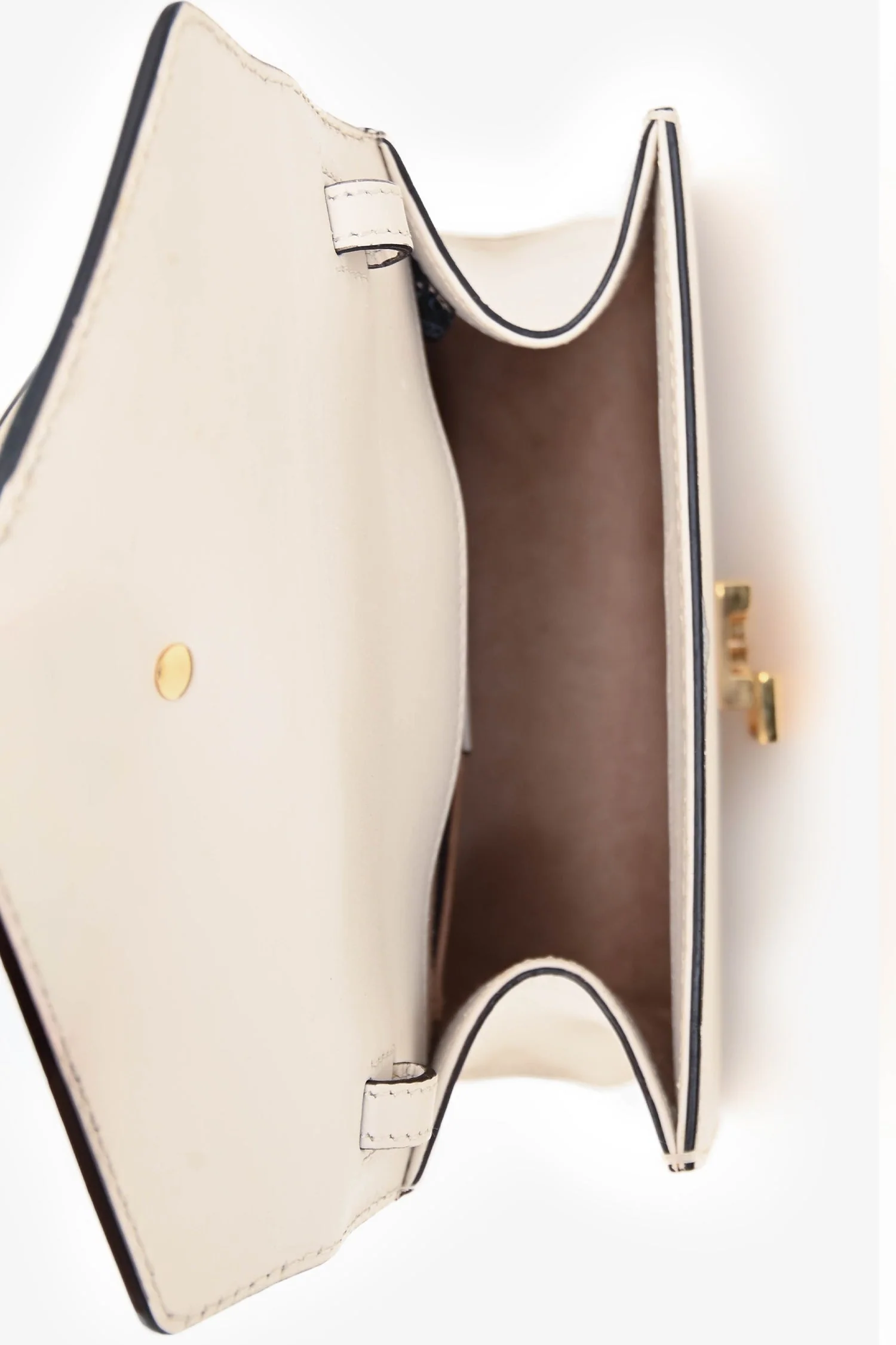 Gucci White Leather Mini Sylvie Top Handle with 2 Straps - Image 6