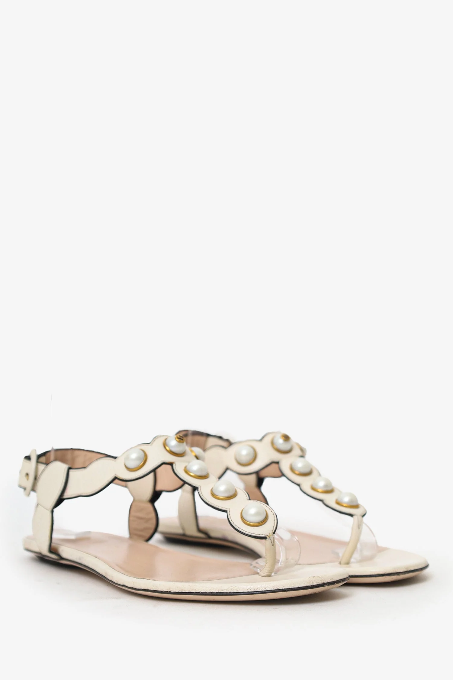Gucci White Leather Pearl Detail Sandals Size 38.5 - Image 2