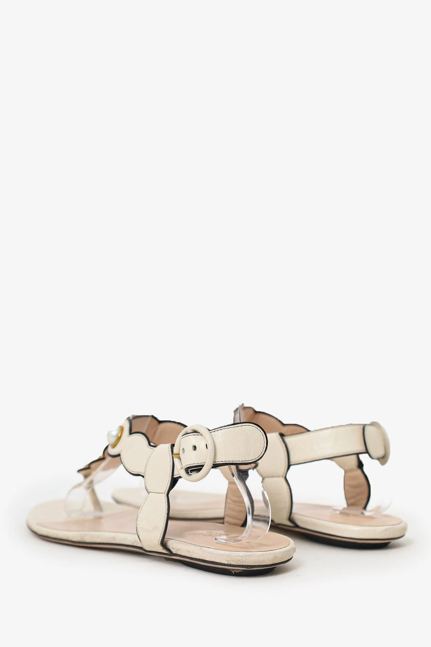 Gucci White Leather Pearl Detail Sandals Size 38.5 - Image 4