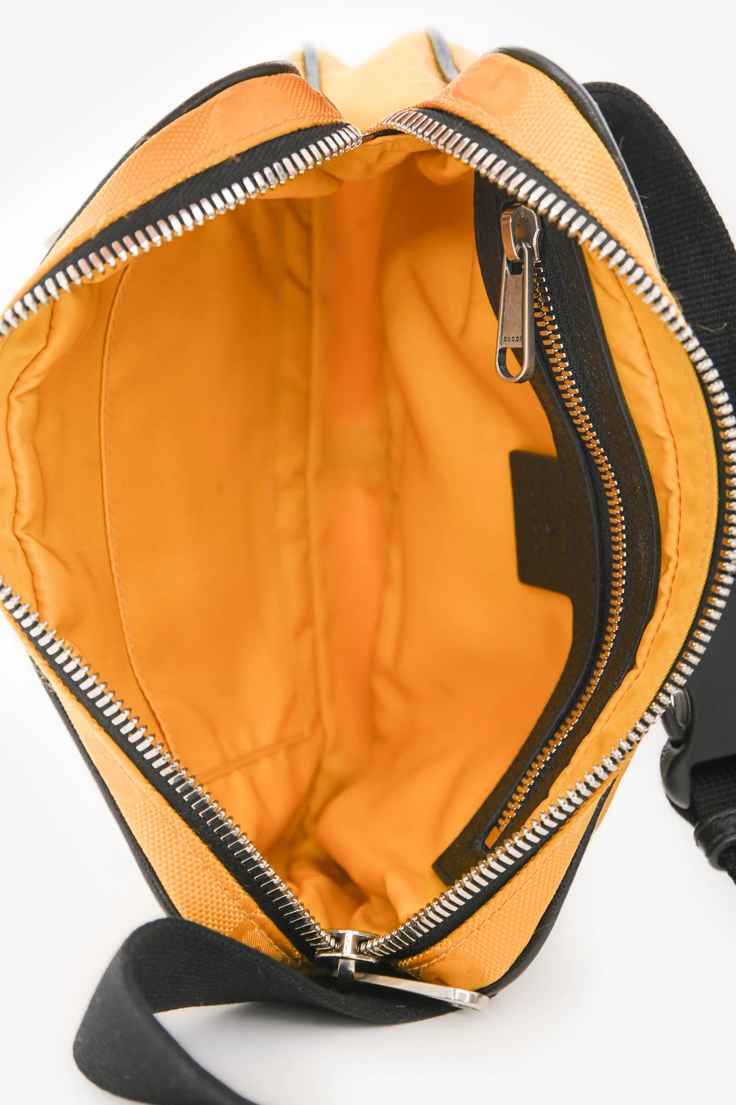 Gucci Yellow/Black Jacquard/Leather GG Supreme Belt Bag - Image 6
