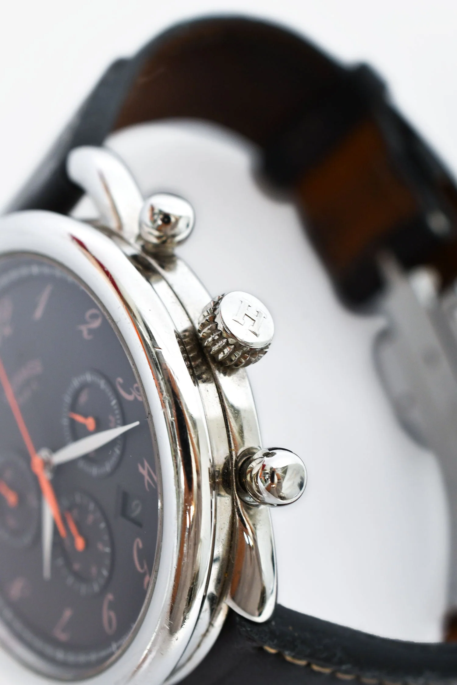 Hermès 2012 Black Leather 'Arceau Chronographe' 42 mm Watch - Image 3