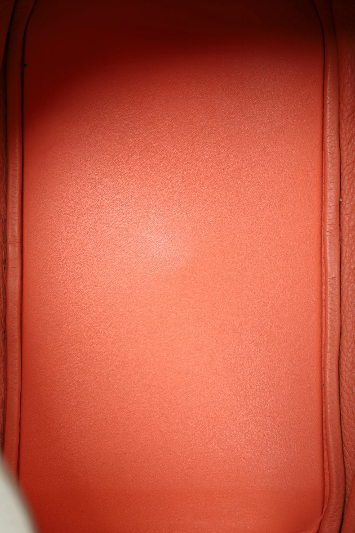 Hermès 2013 Light Grey Clemence Leather Lindy 30 - Image 7