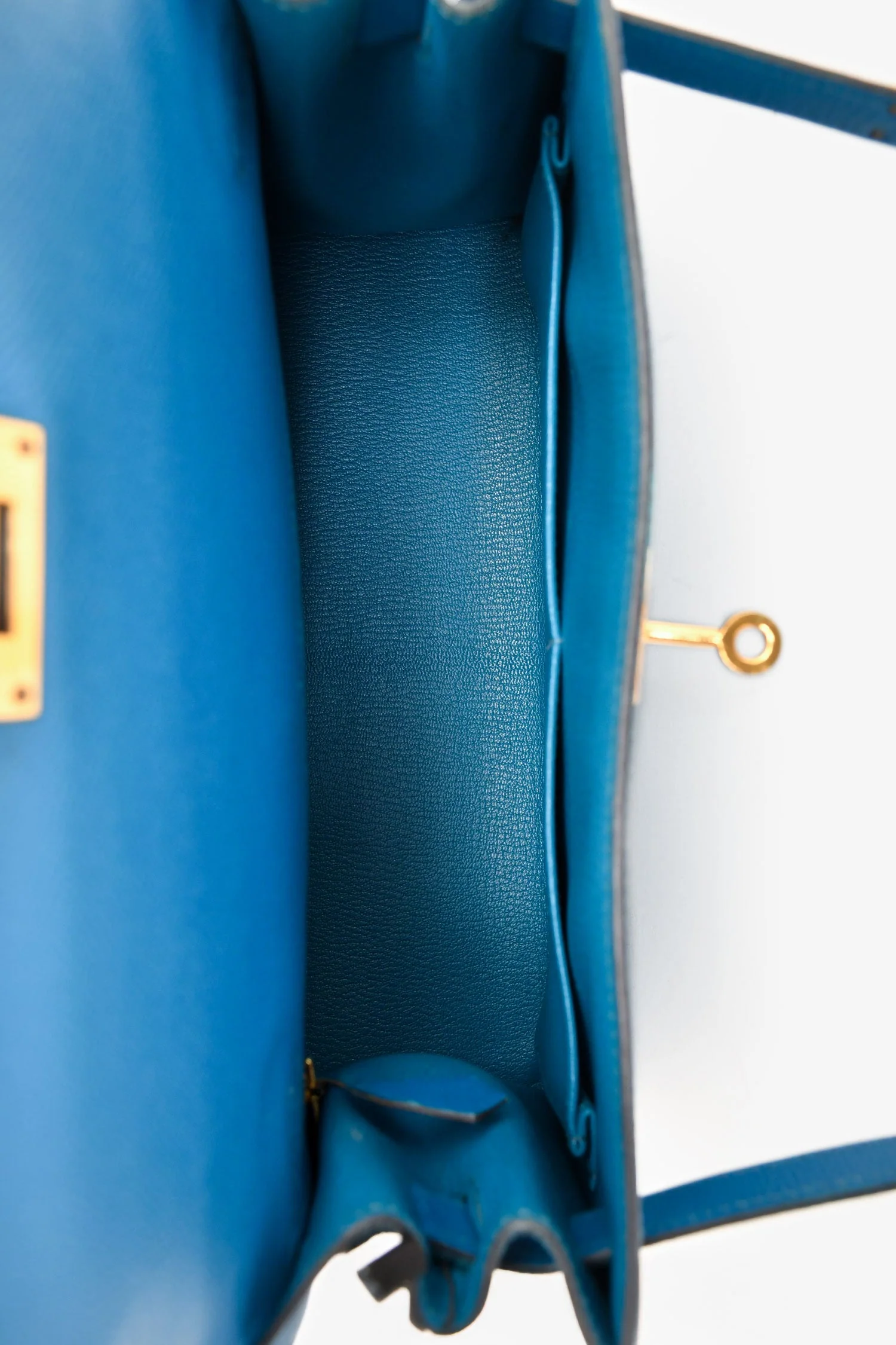 Hermès 2014 Blue Epsom Leather Kelly 28 GHW with Strap (As Is) - Image 10