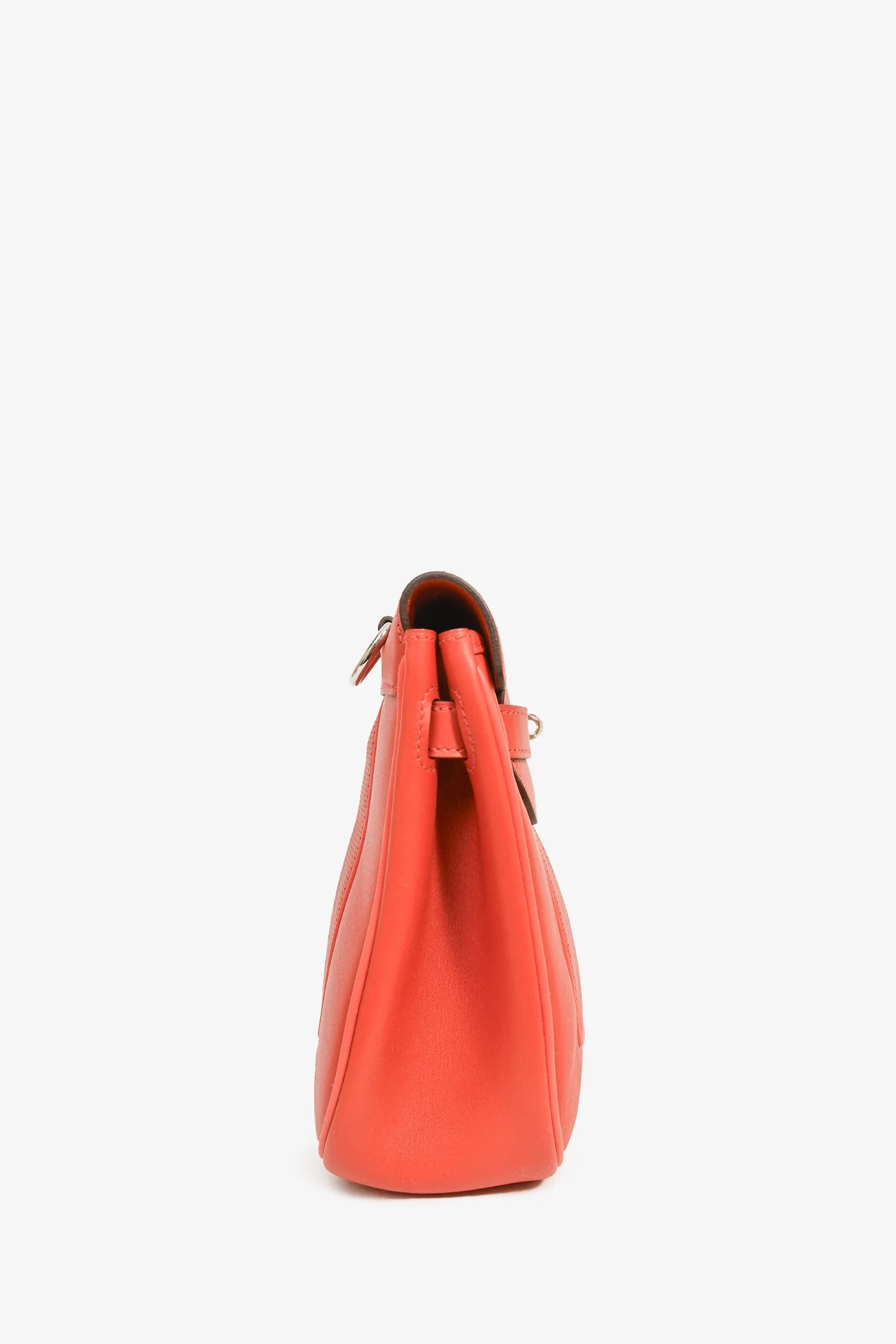 Hermes 2014 Red Perforated Swift Leather 'Berline' 28 Crossbody - Image 4