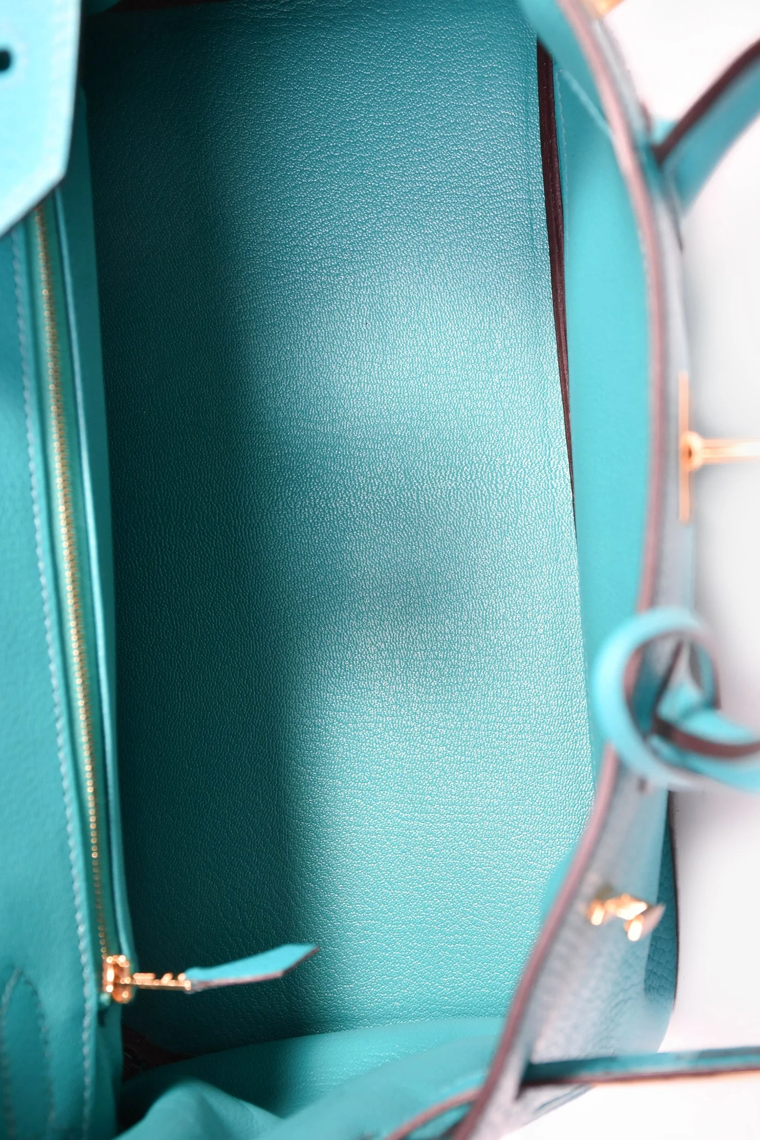 Hermès 2016 Bleu Paon Clemence Leather Birkin 30 GHW - Image 7