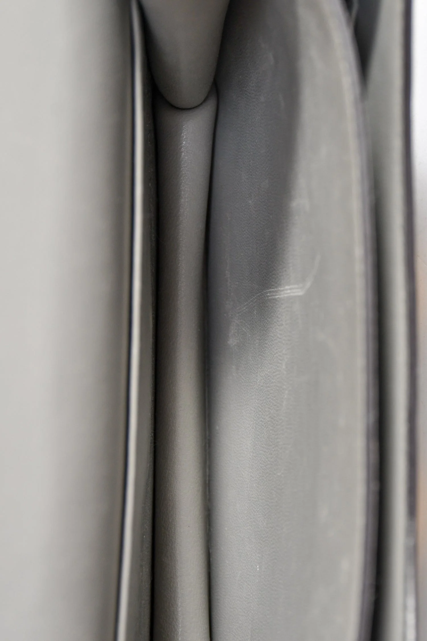 Hermès 2017 Gris Mouette Epsom Leather Mini Constance 18 - Image 7