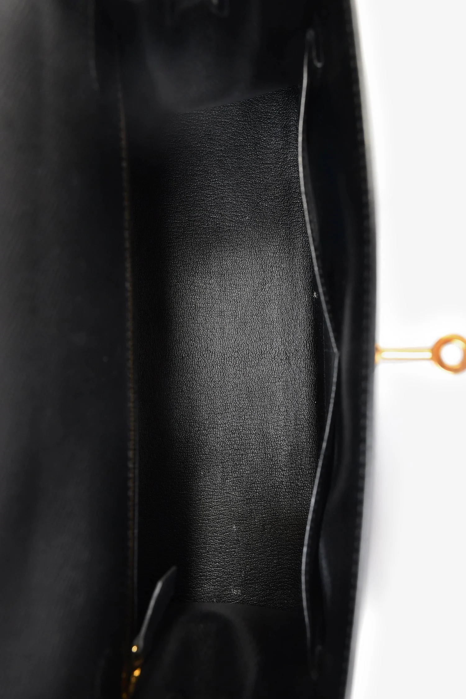 Hermès 2018 Black Epsom Leather Kelly 28 with Strap - Image 6