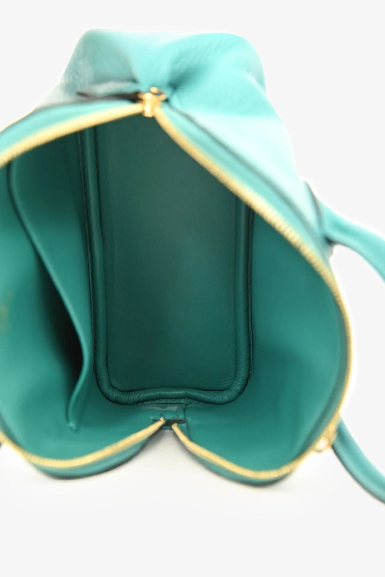 Hermès 2019 Chevre Mysore Bolide 1923 Mini Top Handle With Strap - Image 6