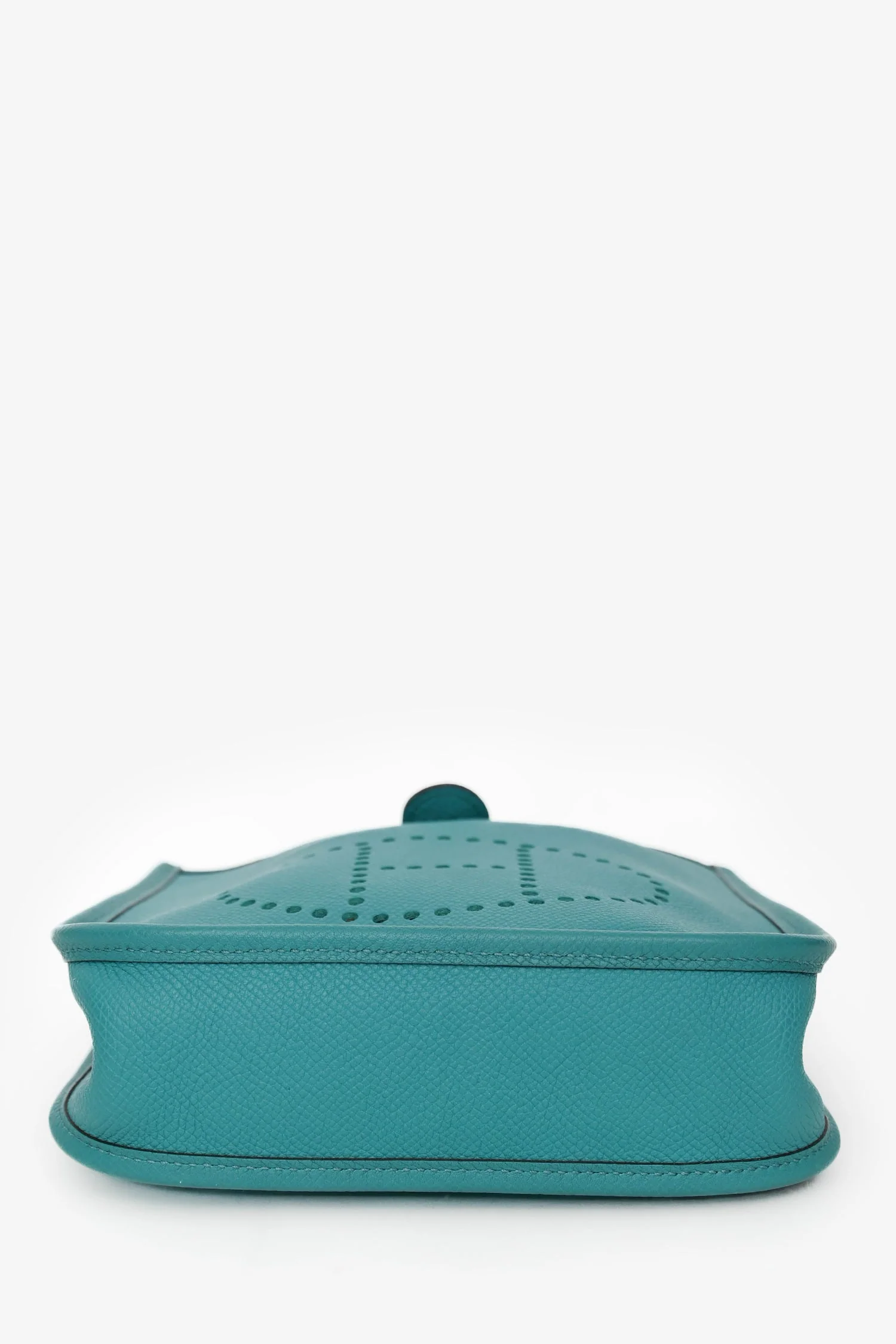 Hermès 2019 Turquoise Clemence Evelyne I Très Petite Modèle 16 - Image 5